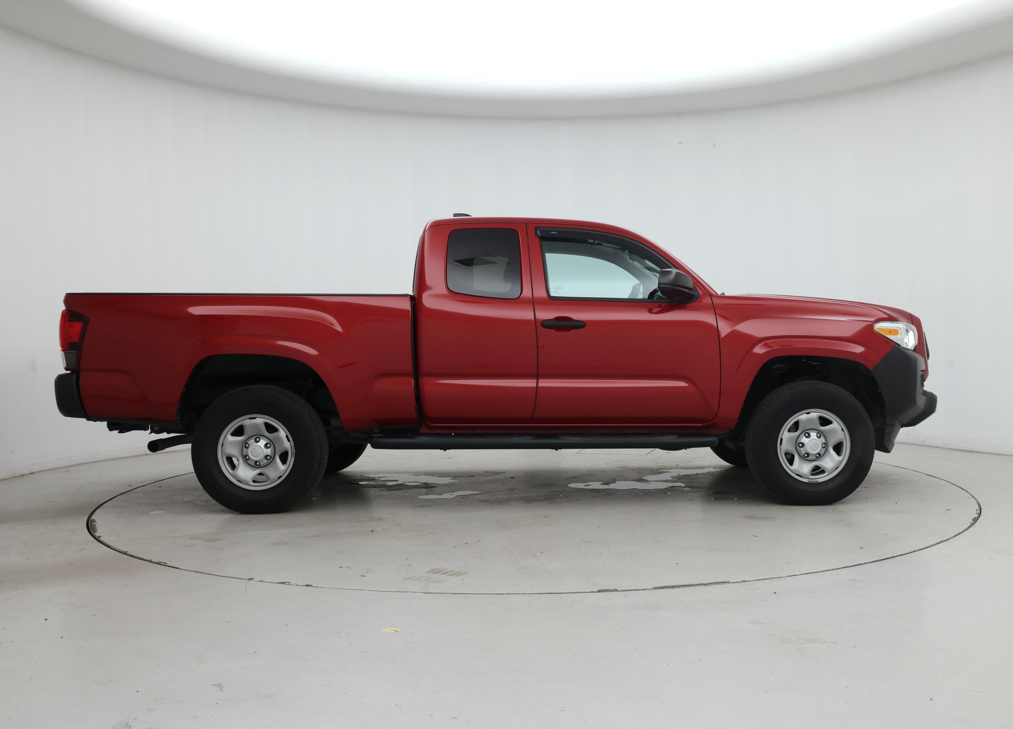 Thumbnail: 2020 Toyota Tacoma - 7