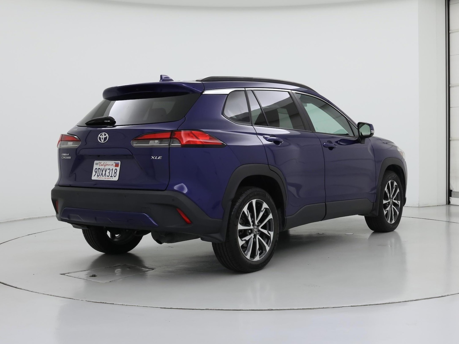 2022 Toyota Corolla Cross XLE - Photo 9
