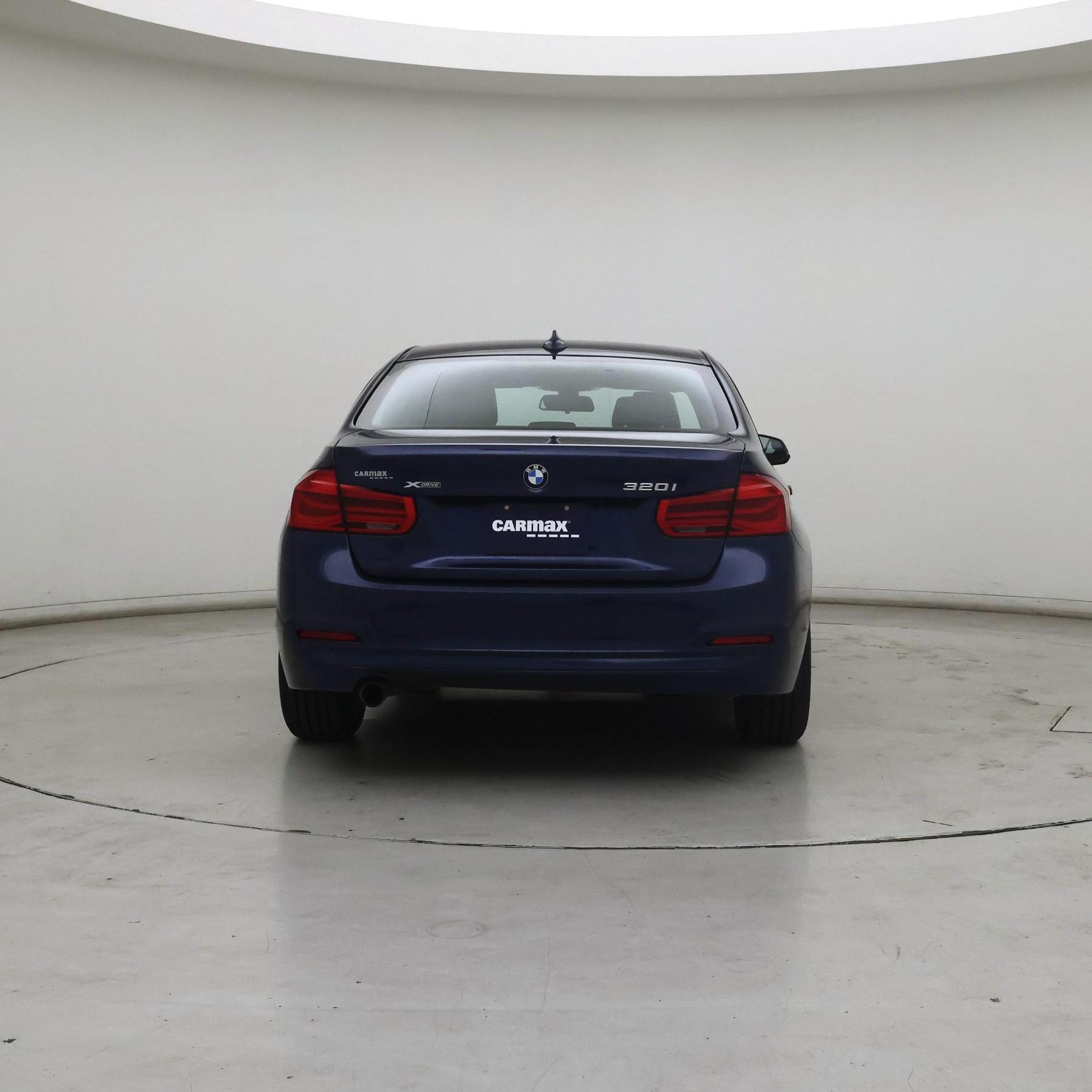 Thumbnail: 2016 BMW 3 Series - 6