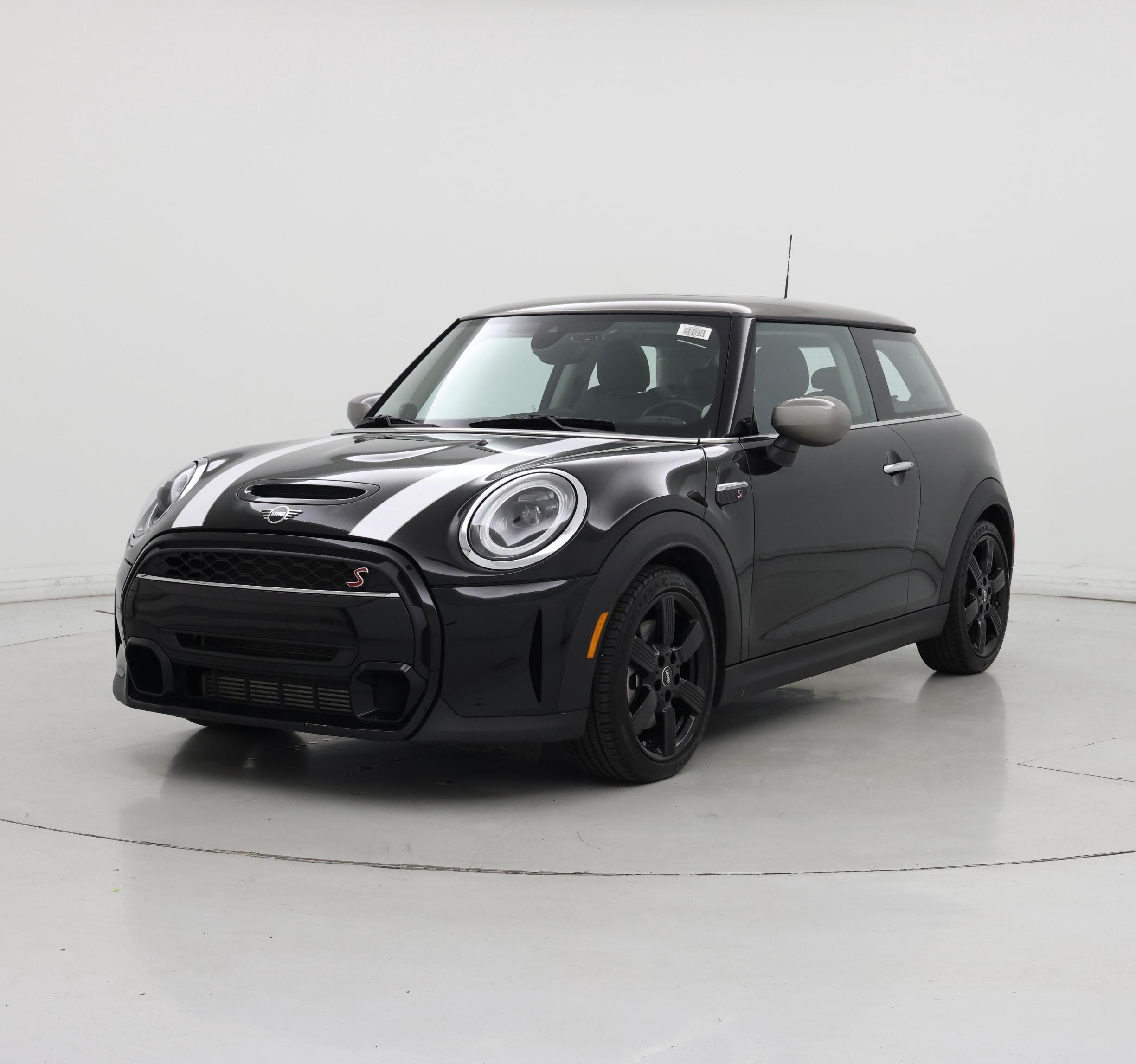 Thumbnail: 2022 MINI Cooper Hardtop - 4