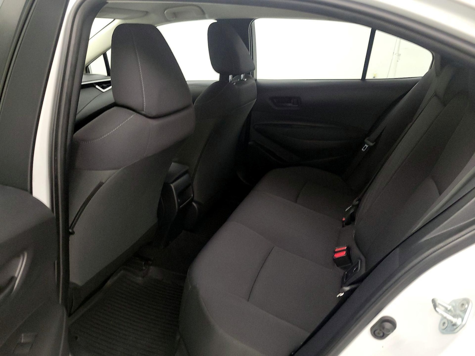 2022 Toyota Corolla LE - Photo 20