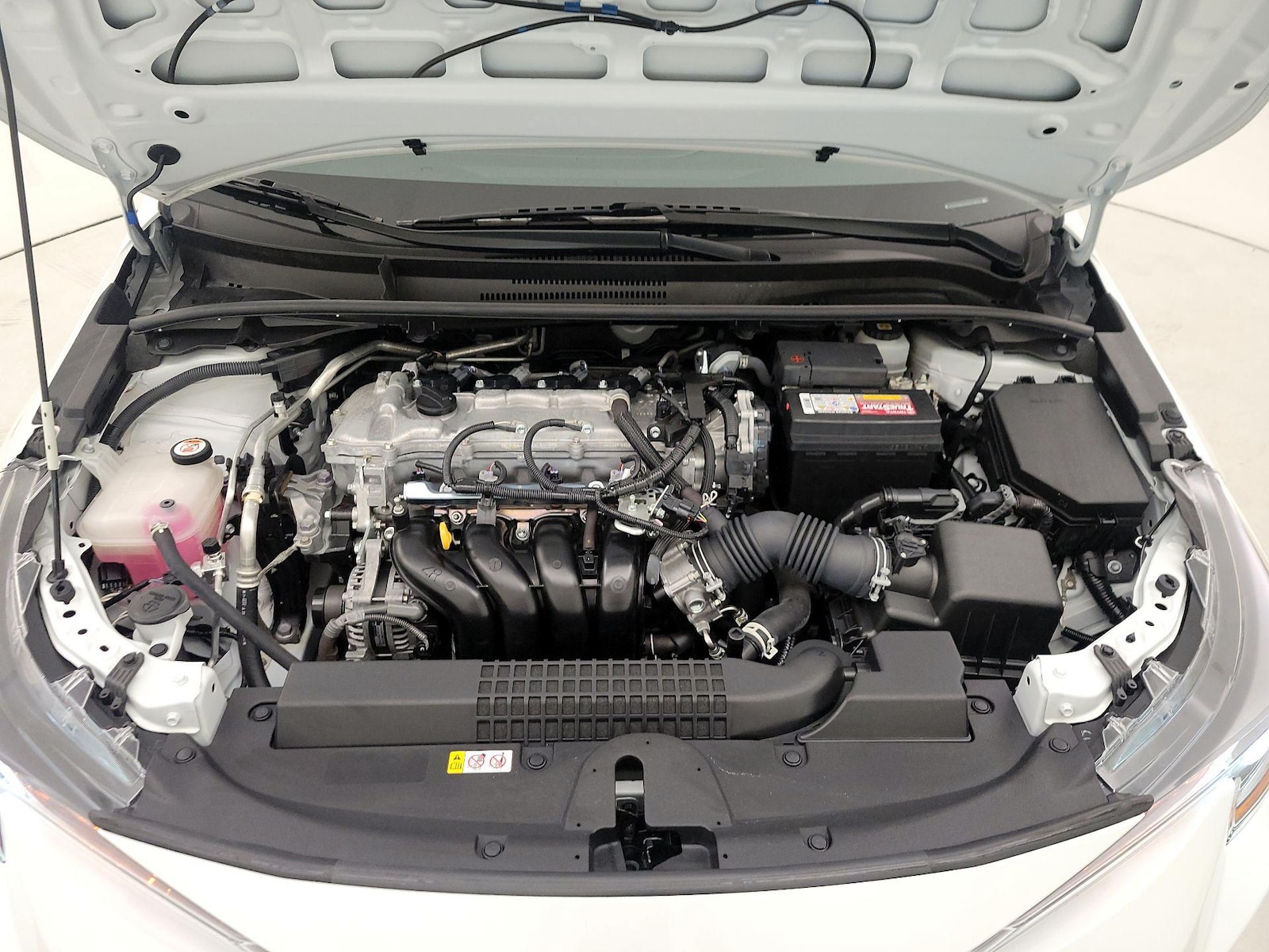 2022 Toyota Corolla LE - Photo 22