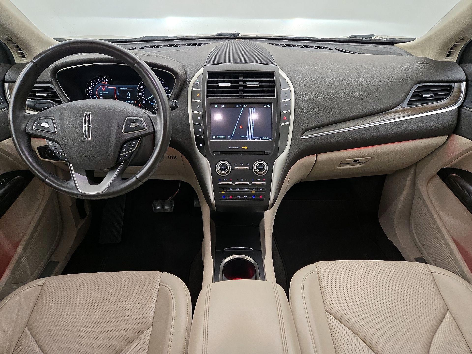 Thumbnail: 2017 Lincoln MKC - 9