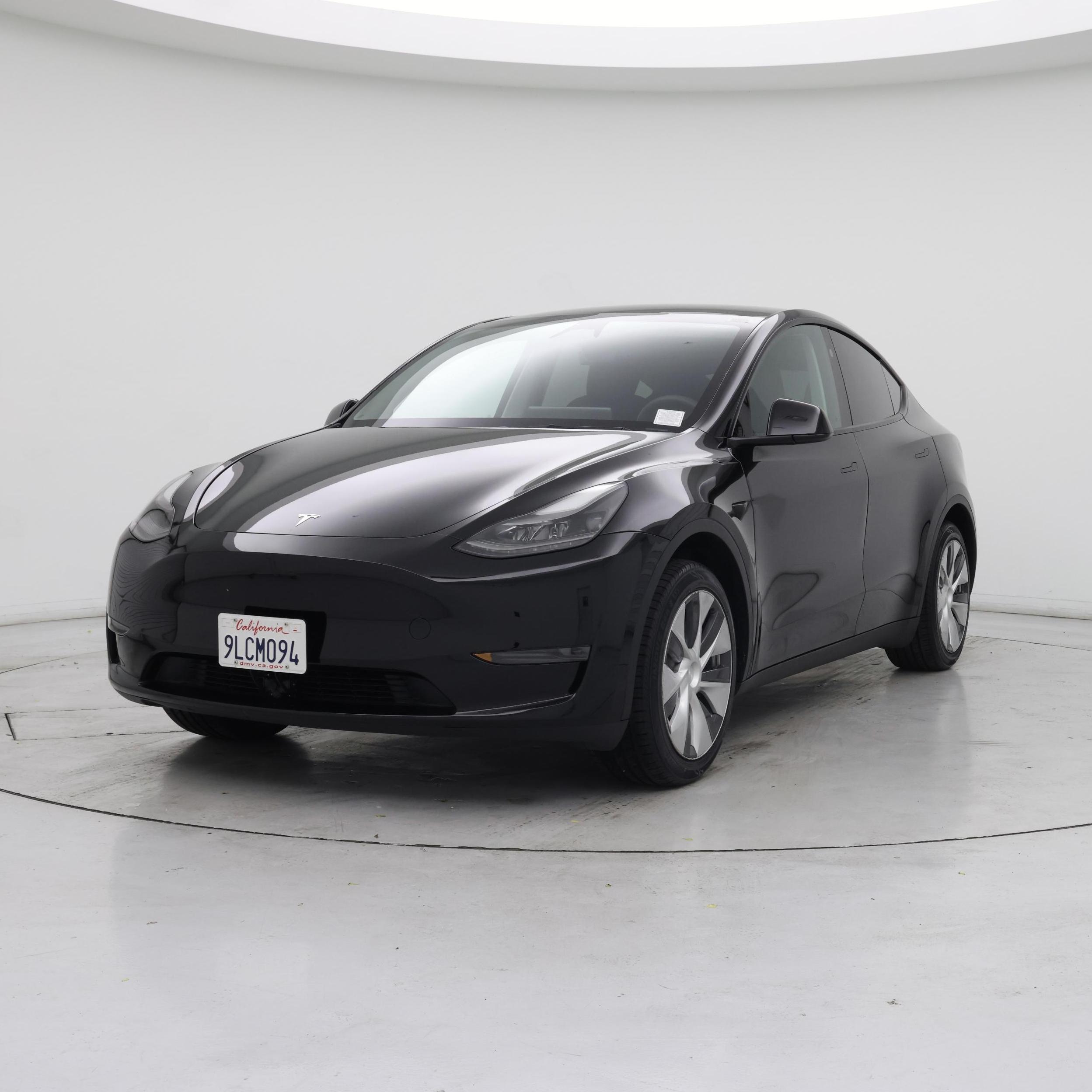 Thumbnail: 2024 Tesla Model Y - 4
