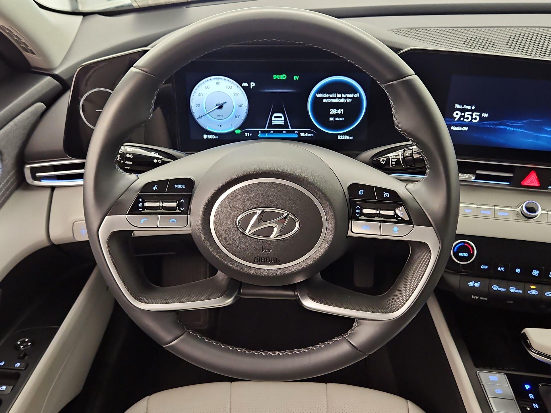 Thumbnail: 2023 Hyundai Elantra - 10