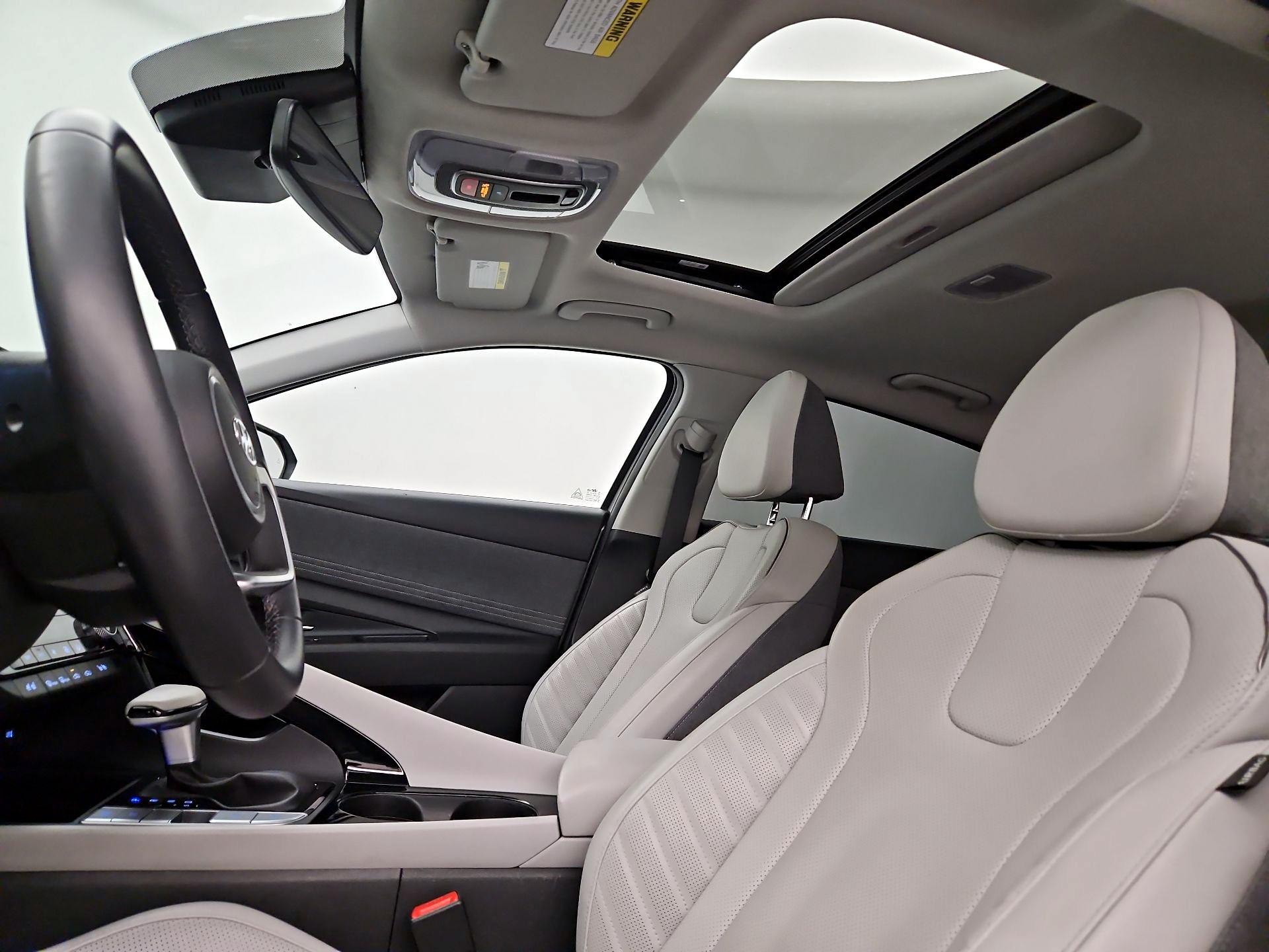 Thumbnail: 2023 Hyundai Elantra - 20
