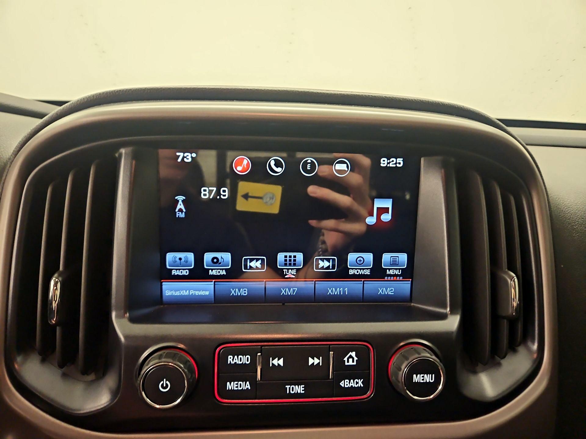 Thumbnail: 2016 GMC Canyon - 15