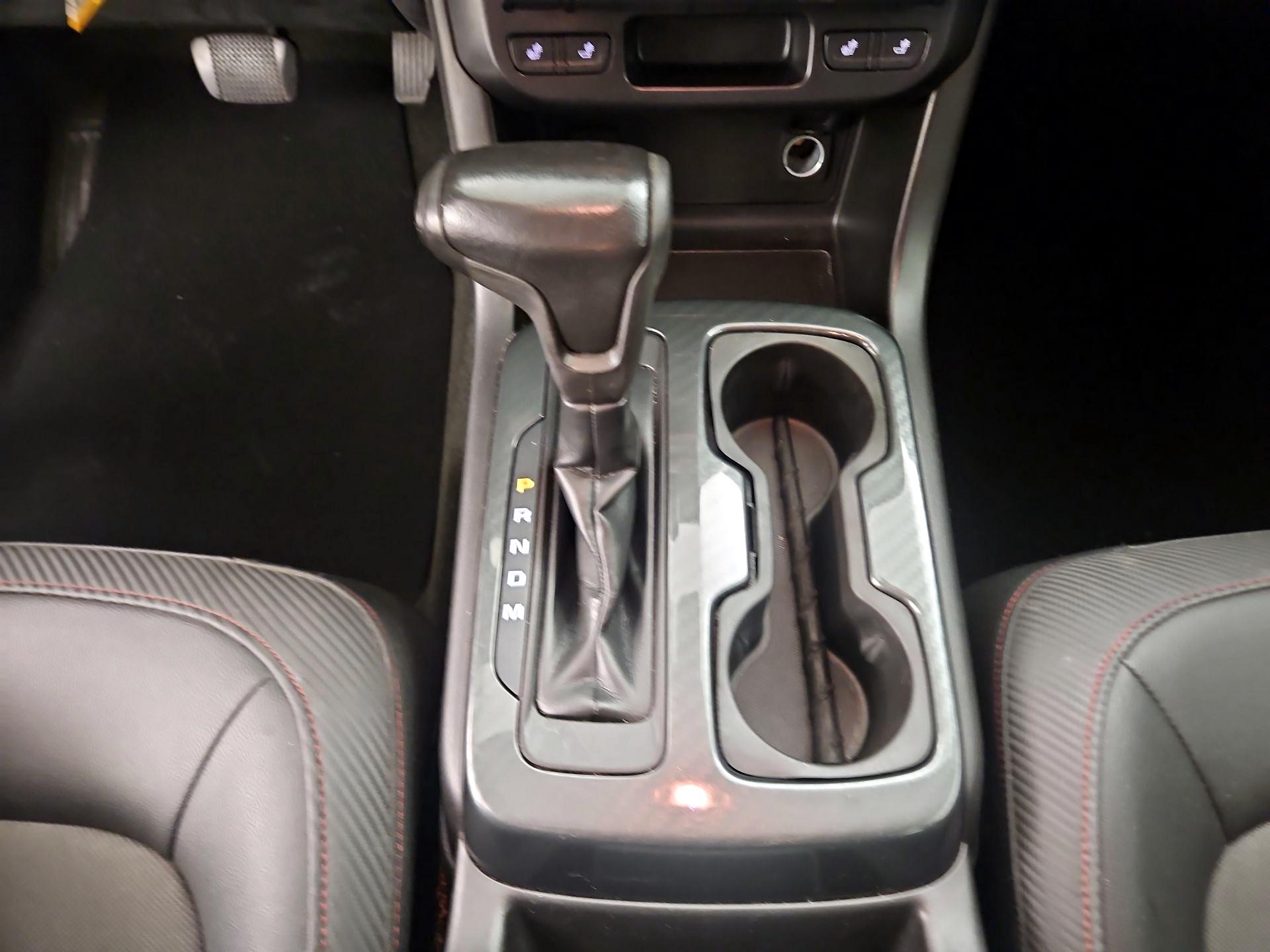 Thumbnail: 2016 GMC Canyon - 17
