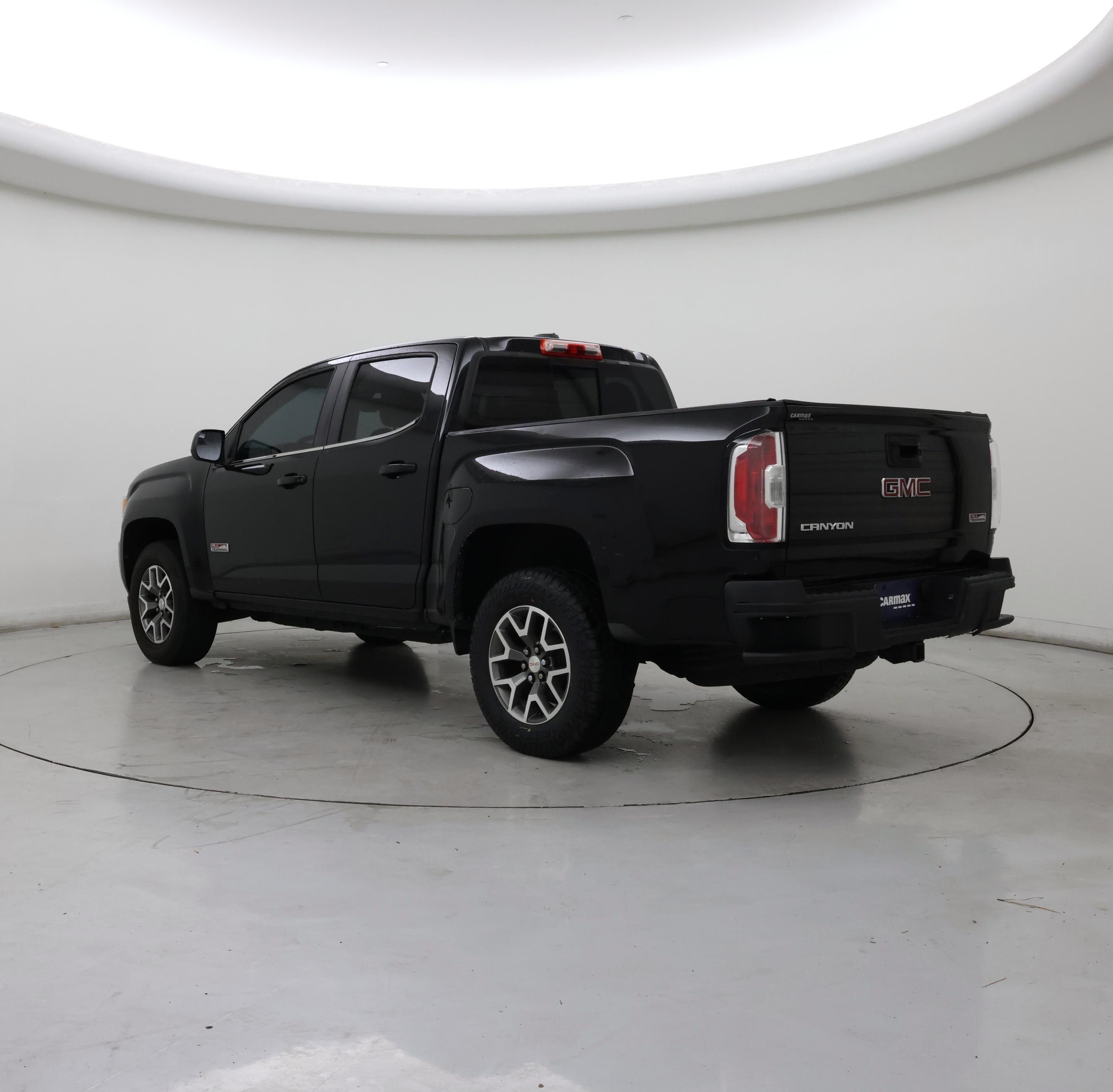 Thumbnail: 2016 GMC Canyon - 2