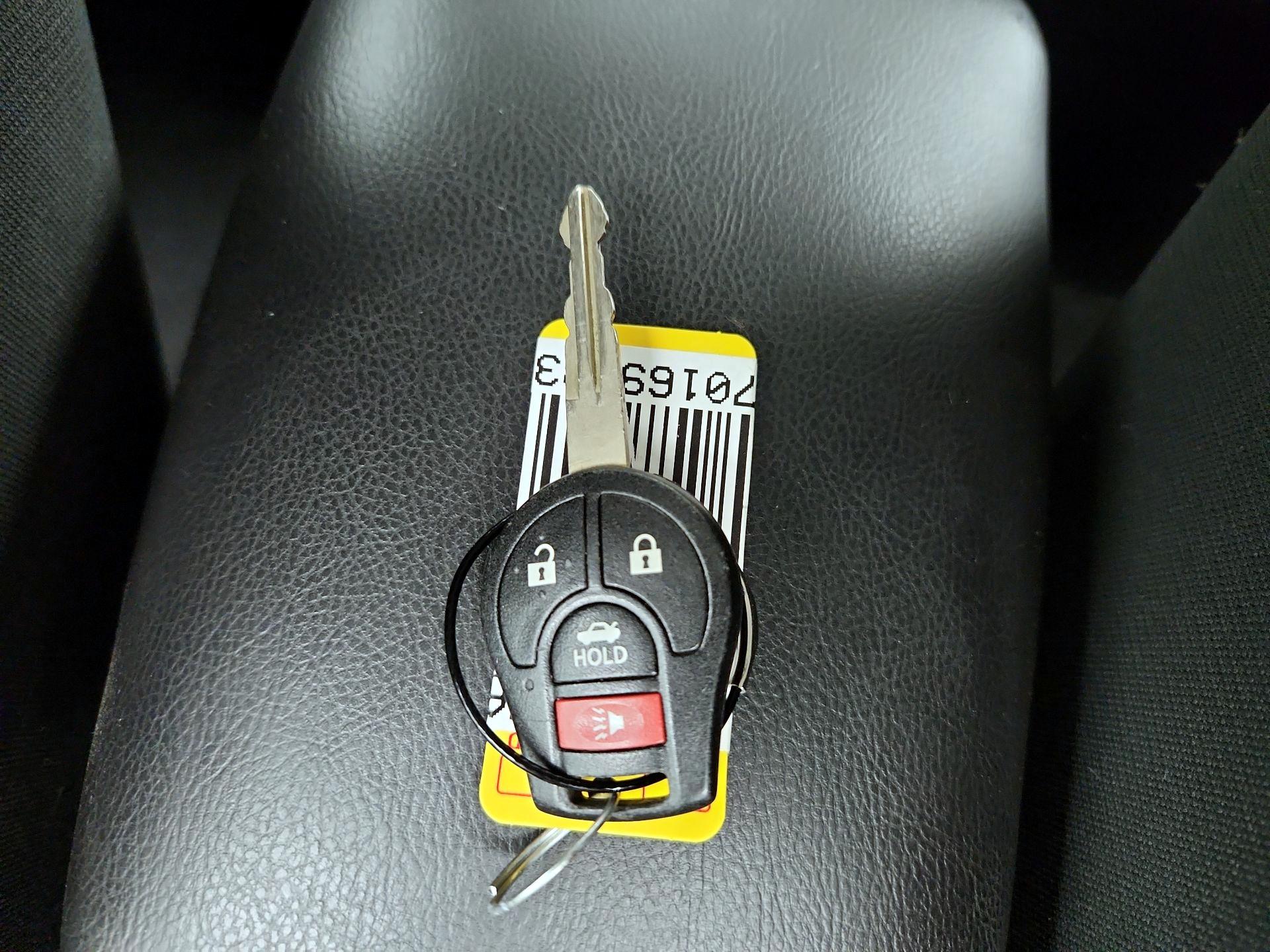 Thumbnail: 2018 Nissan Sentra - 20