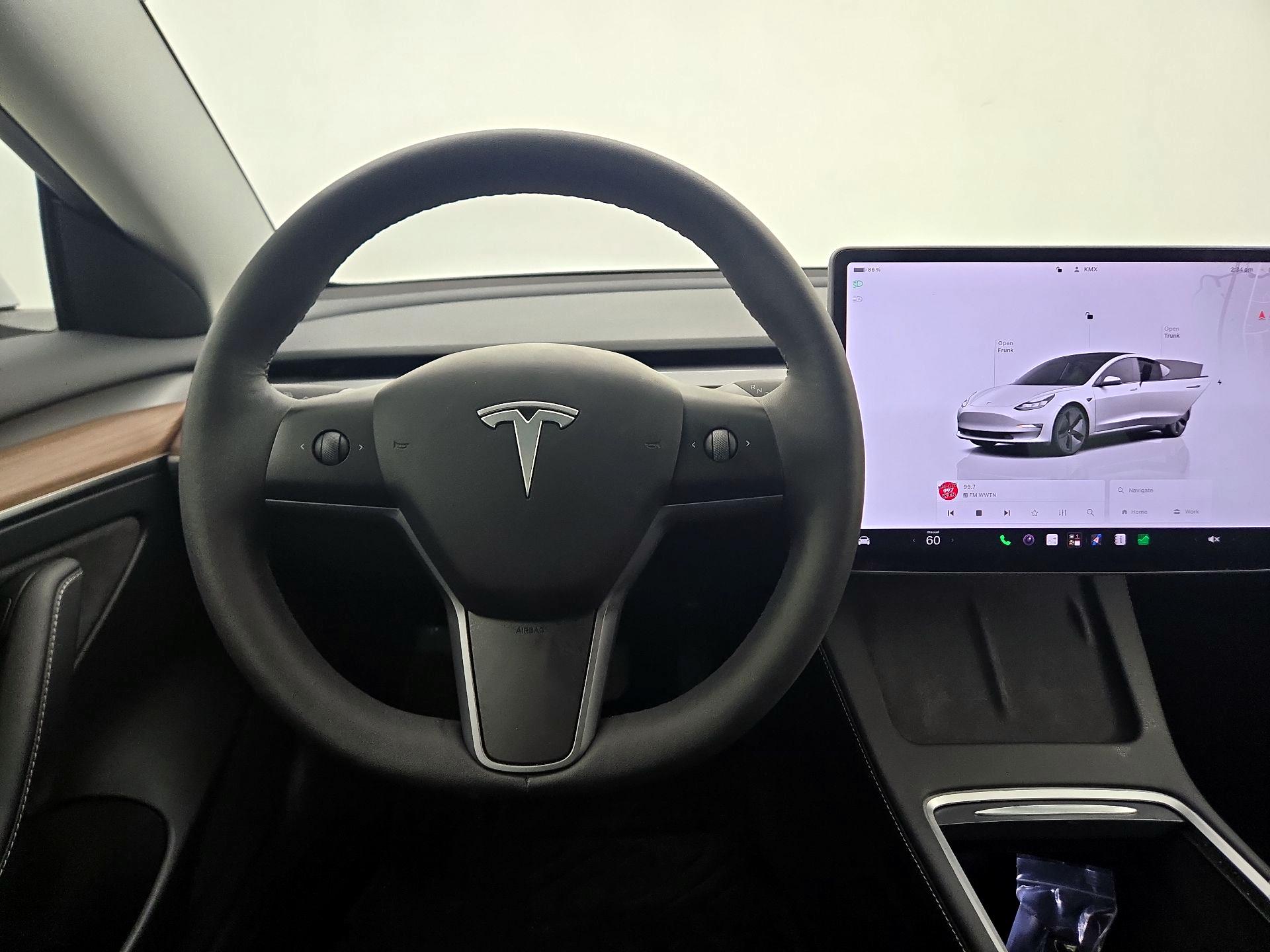 Thumbnail: 2023 Tesla Model 3 - 10