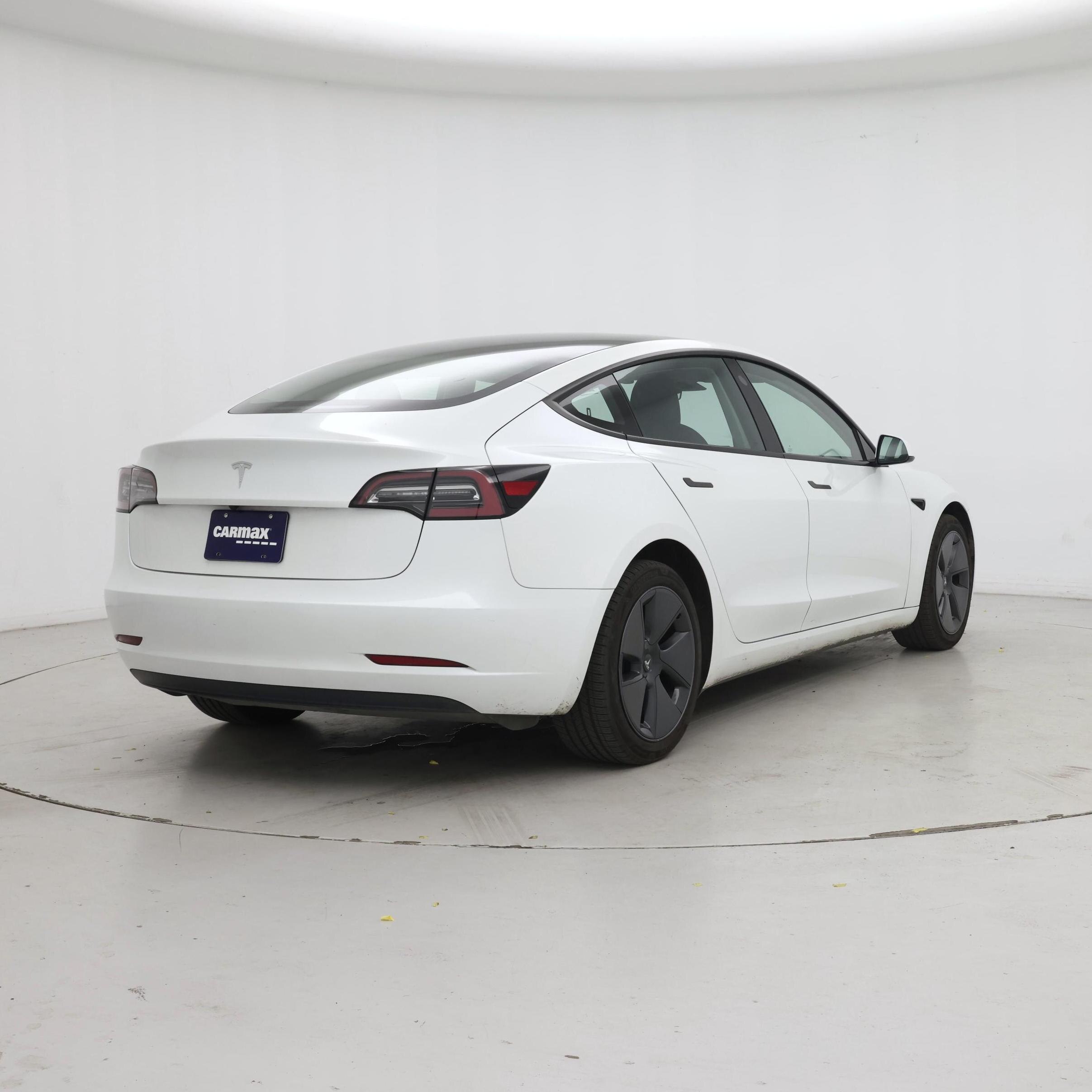 Thumbnail: 2023 Tesla Model 3 - 8