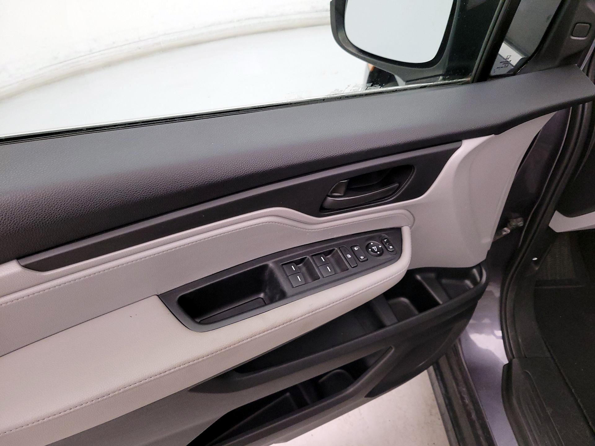 Thumbnail: 2020 Honda Odyssey - 12
