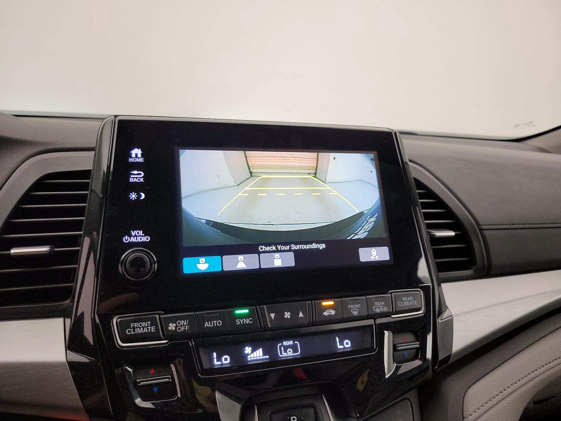 Thumbnail: 2020 Honda Odyssey - 14