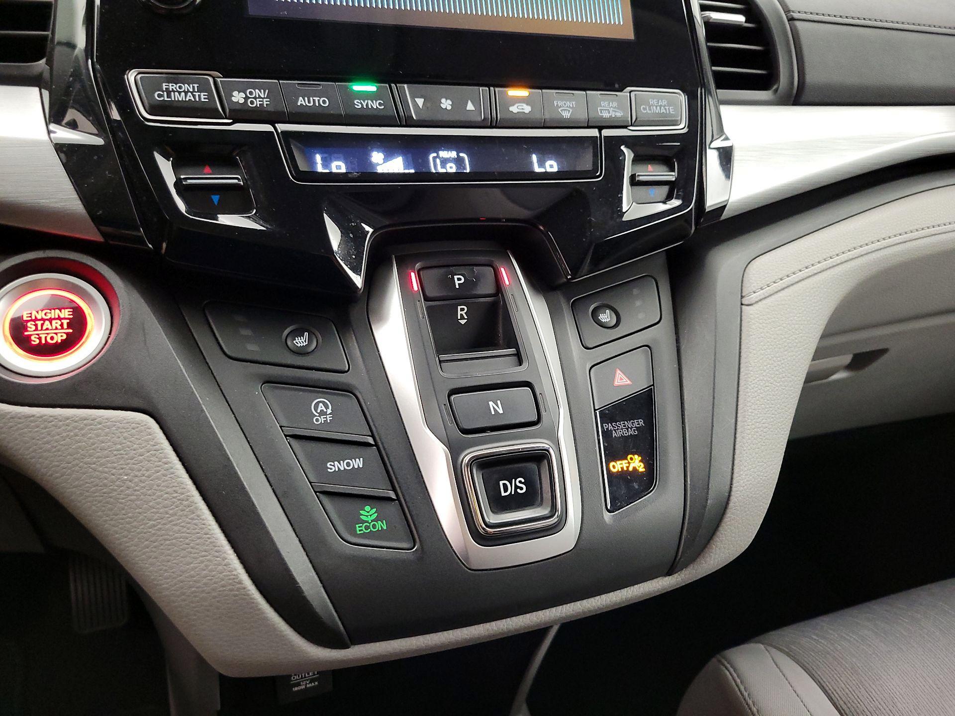 Thumbnail: 2020 Honda Odyssey - 17