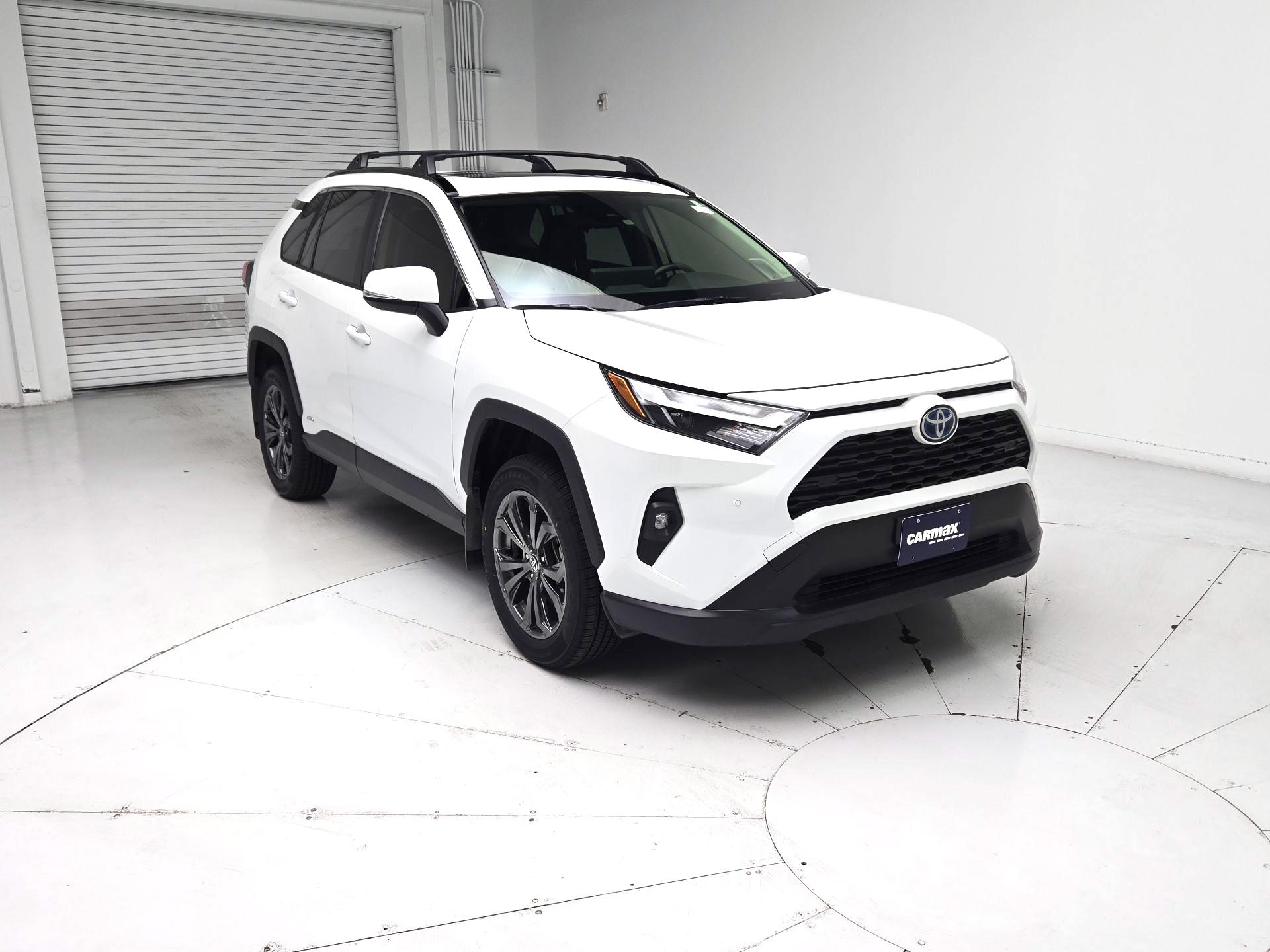 Thumbnail: 2023 Toyota RAV4 - 1
