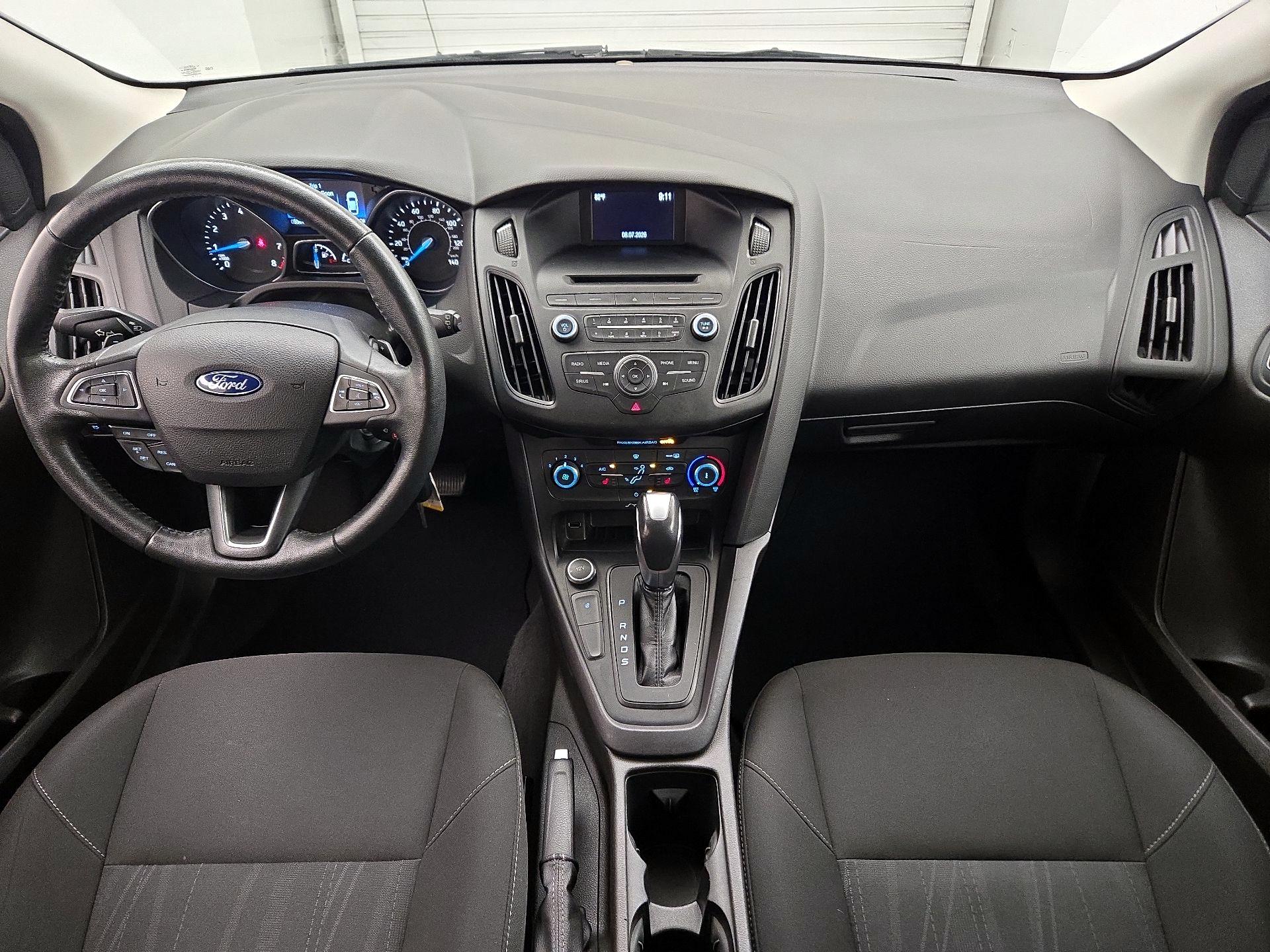 Thumbnail: 2016 Ford Focus - 9