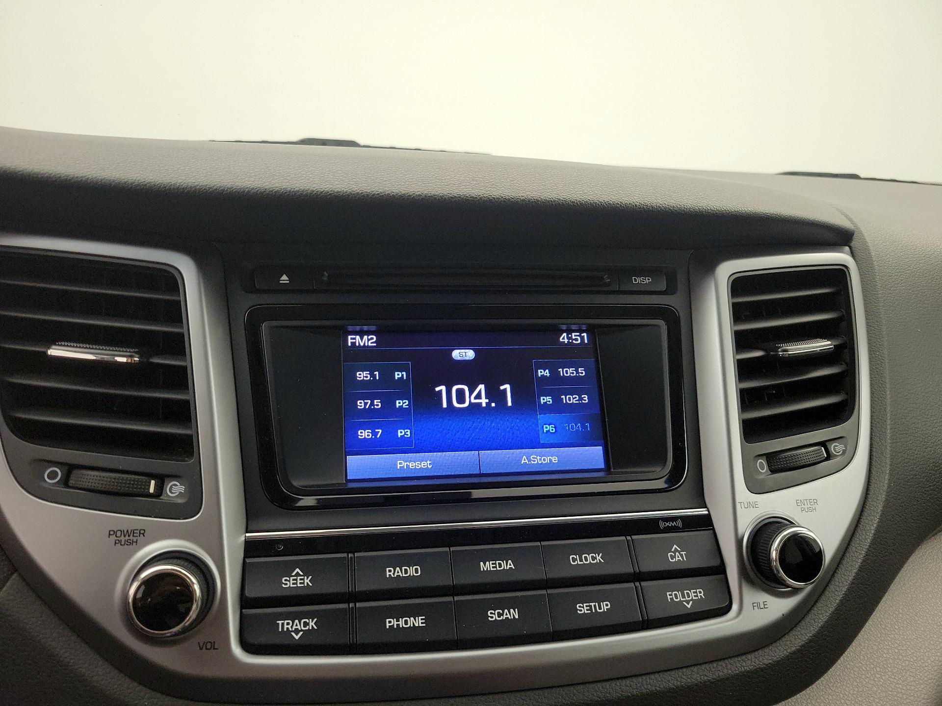 Thumbnail: 2017 Hyundai Tucson - 15