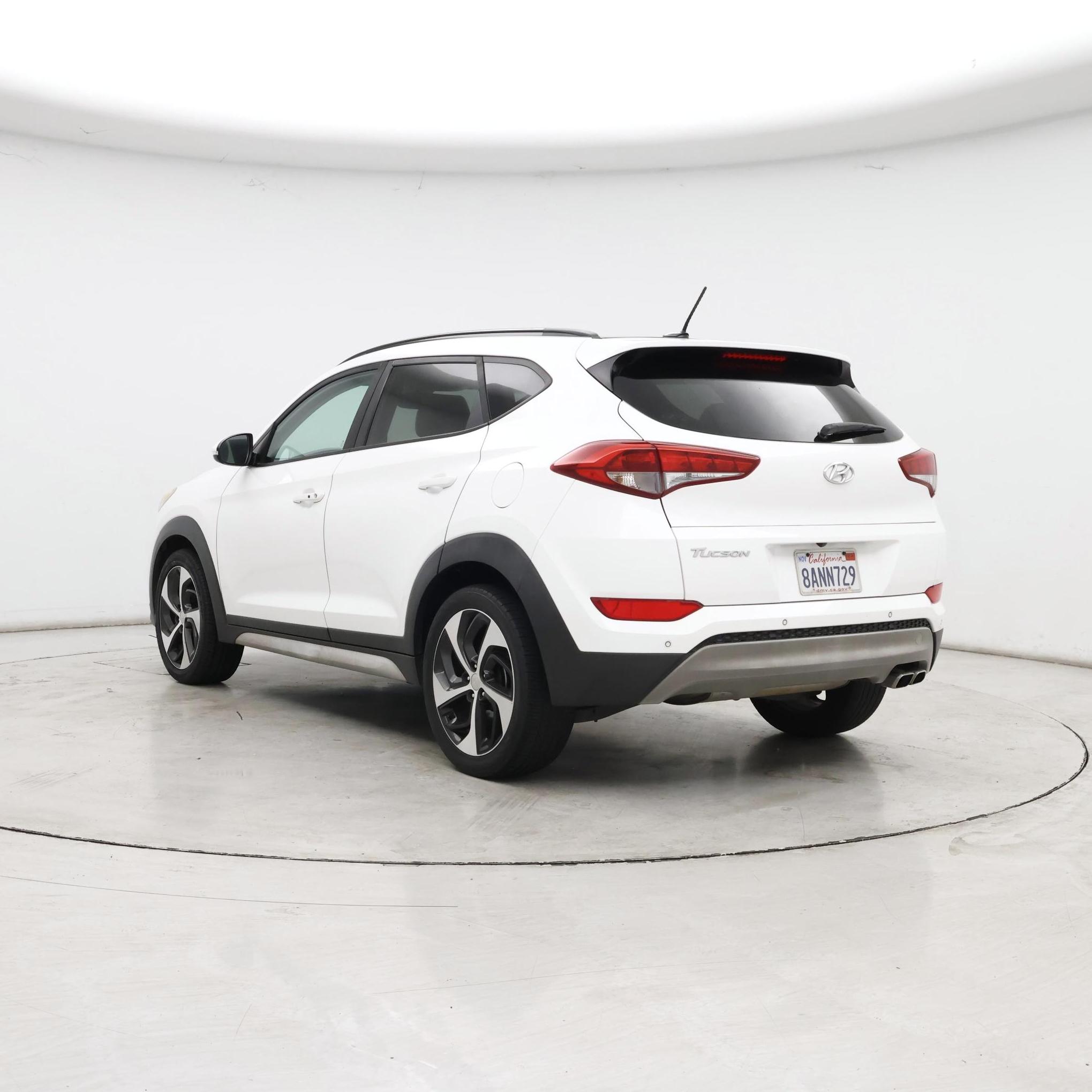 Thumbnail: 2017 Hyundai Tucson - 2