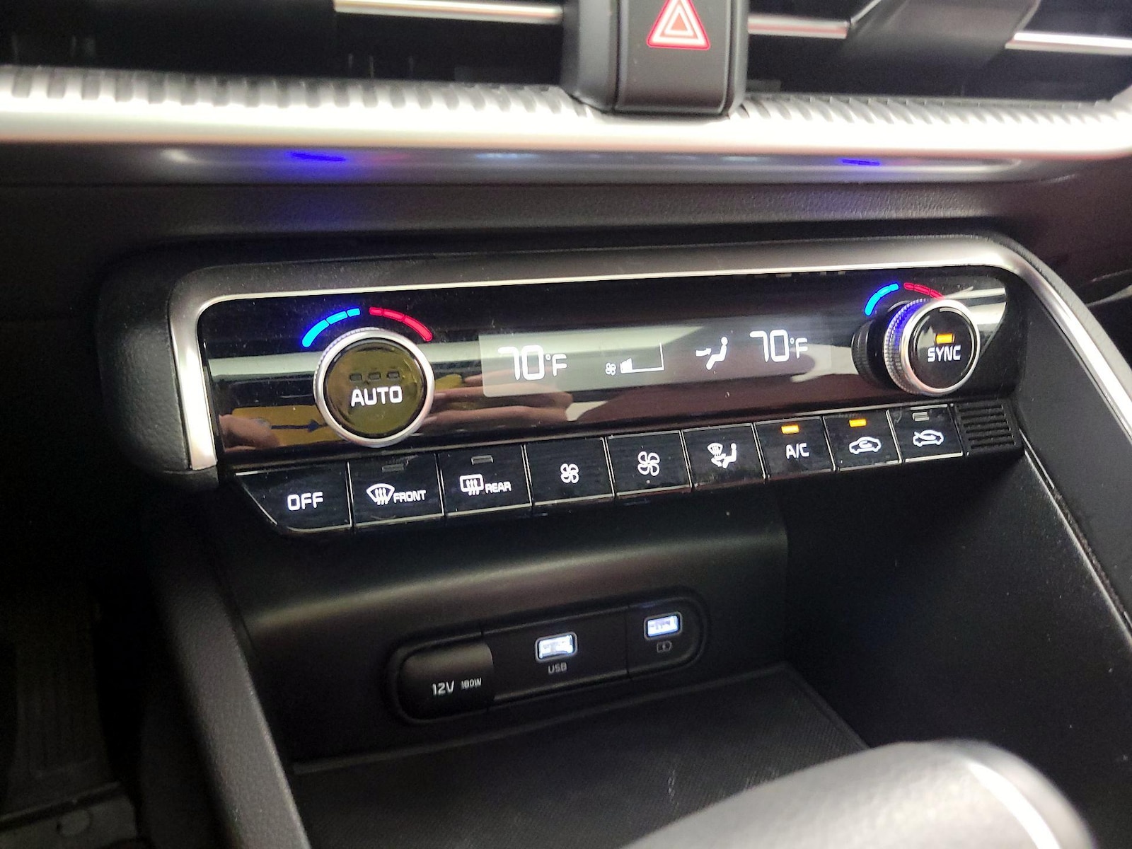 2024 Kia K5 GT-Line - Photo 18