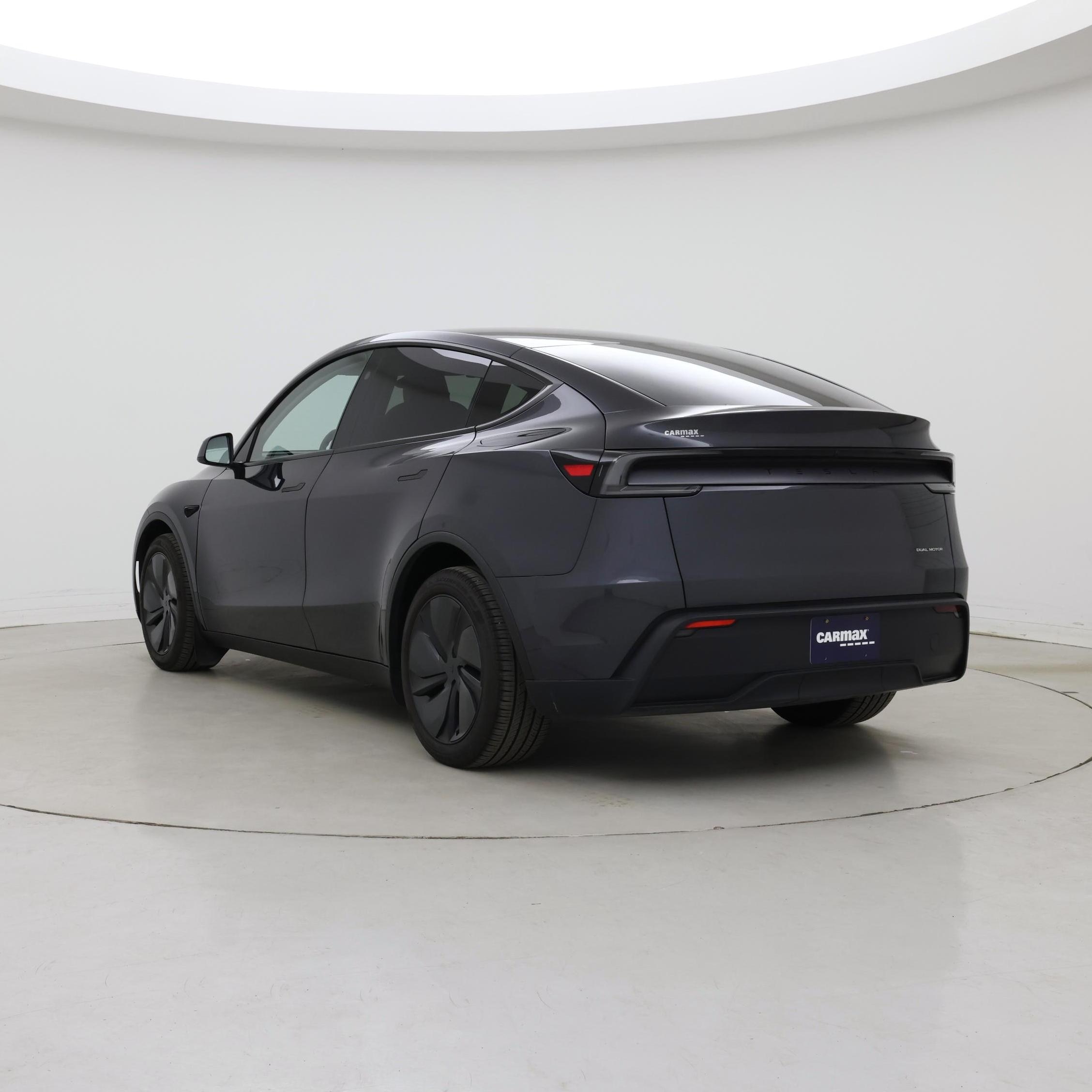 Thumbnail: 2026 Tesla Model Y - 2