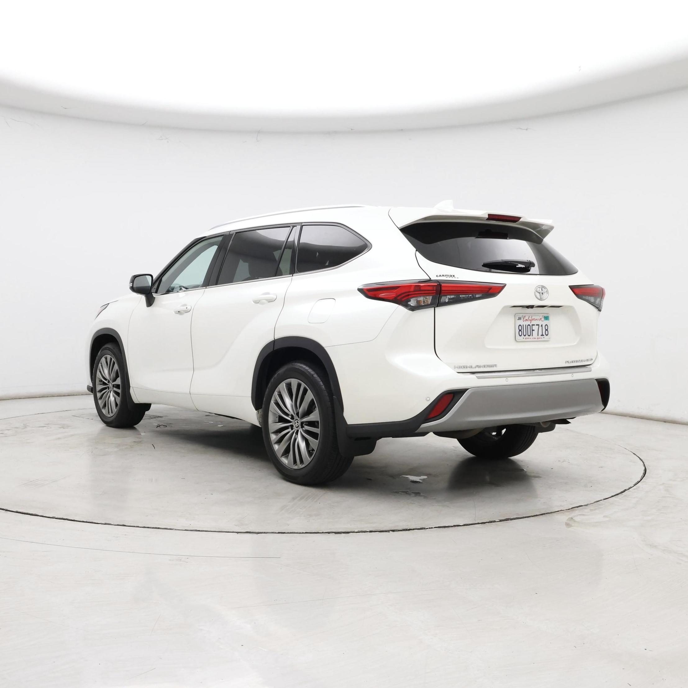 Thumbnail: 2021 Toyota Highlander - 2