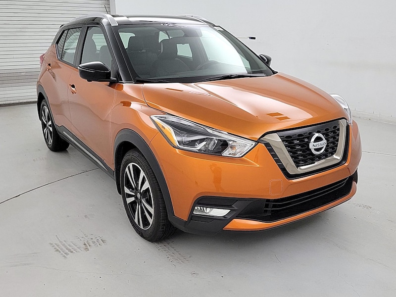 2019 Nissan Kicks SR