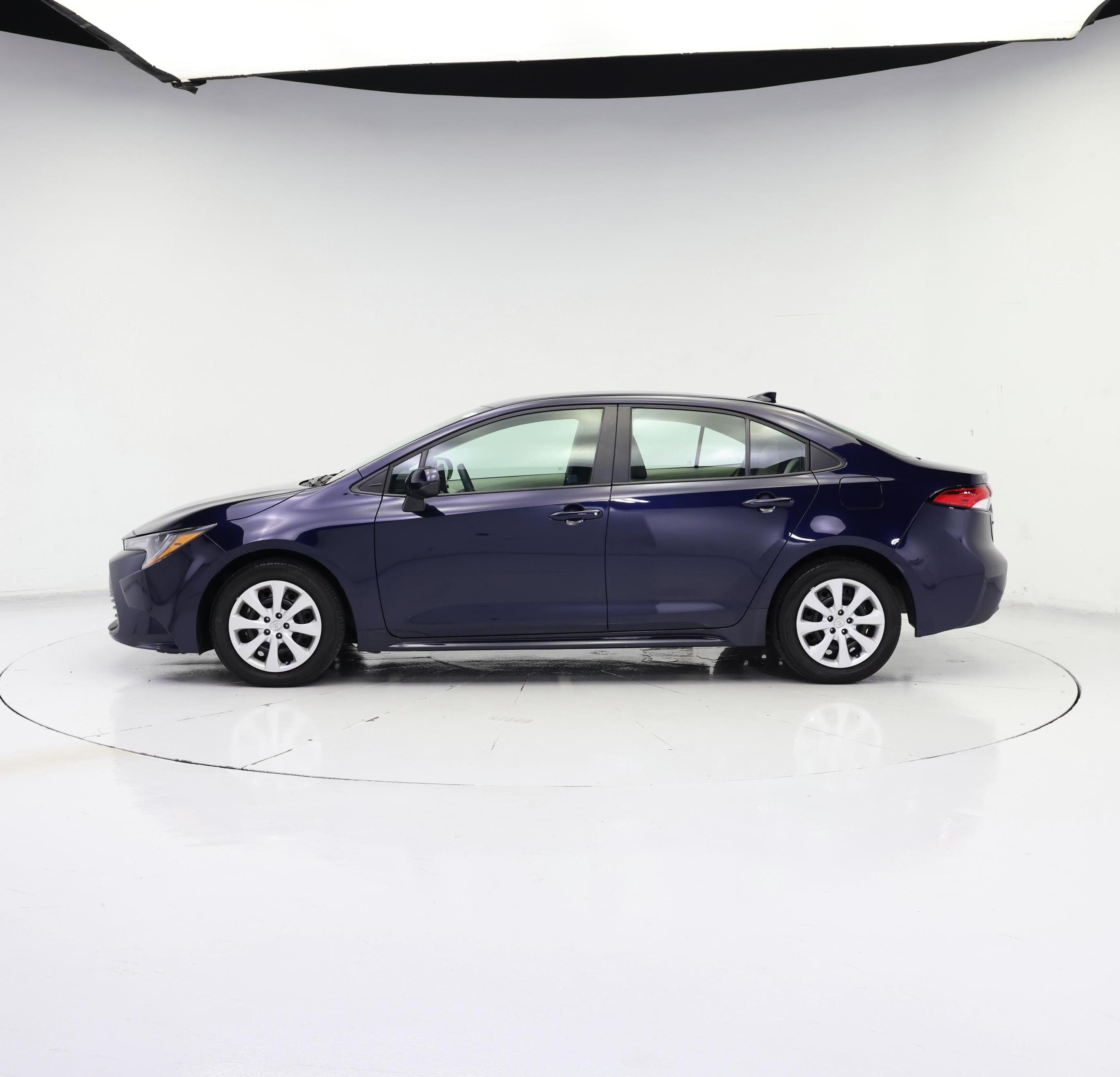 Thumbnail: 2025 Toyota Corolla - 3