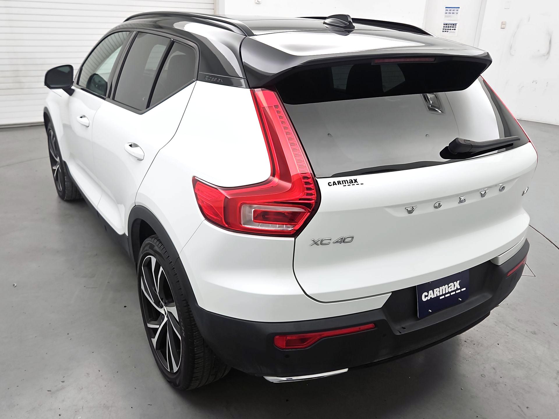 Thumbnail: 2020 Volvo XC40 - 7