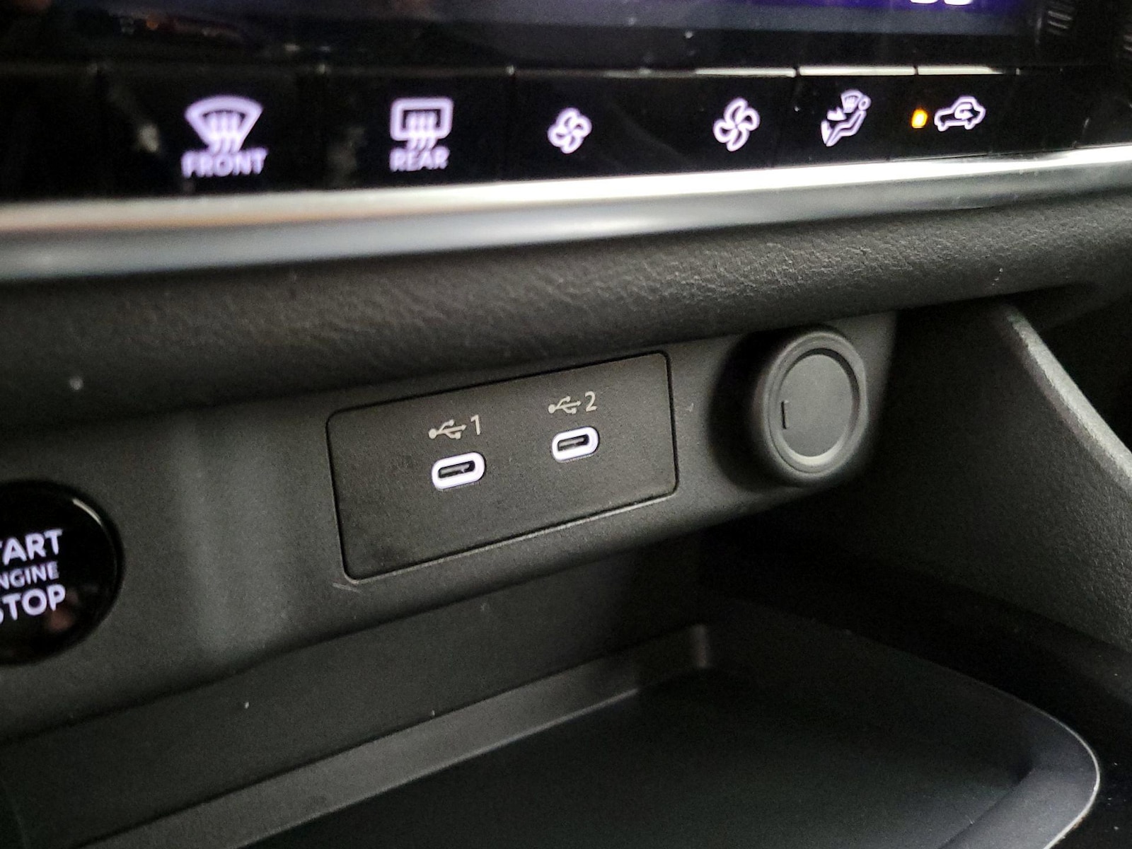 2025 Nissan Rogue SV - Photo 19