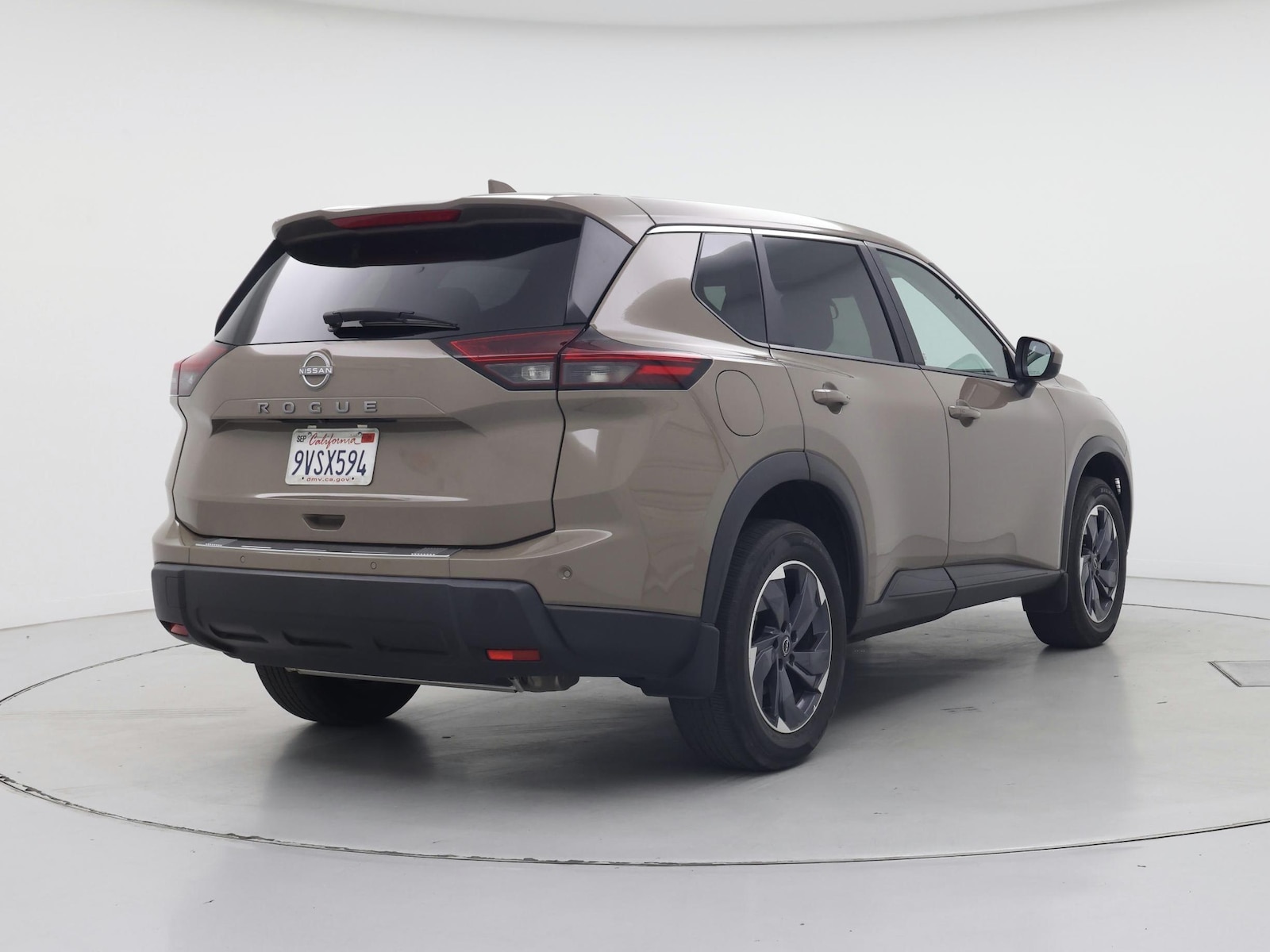 2025 Nissan Rogue SV - Photo 9