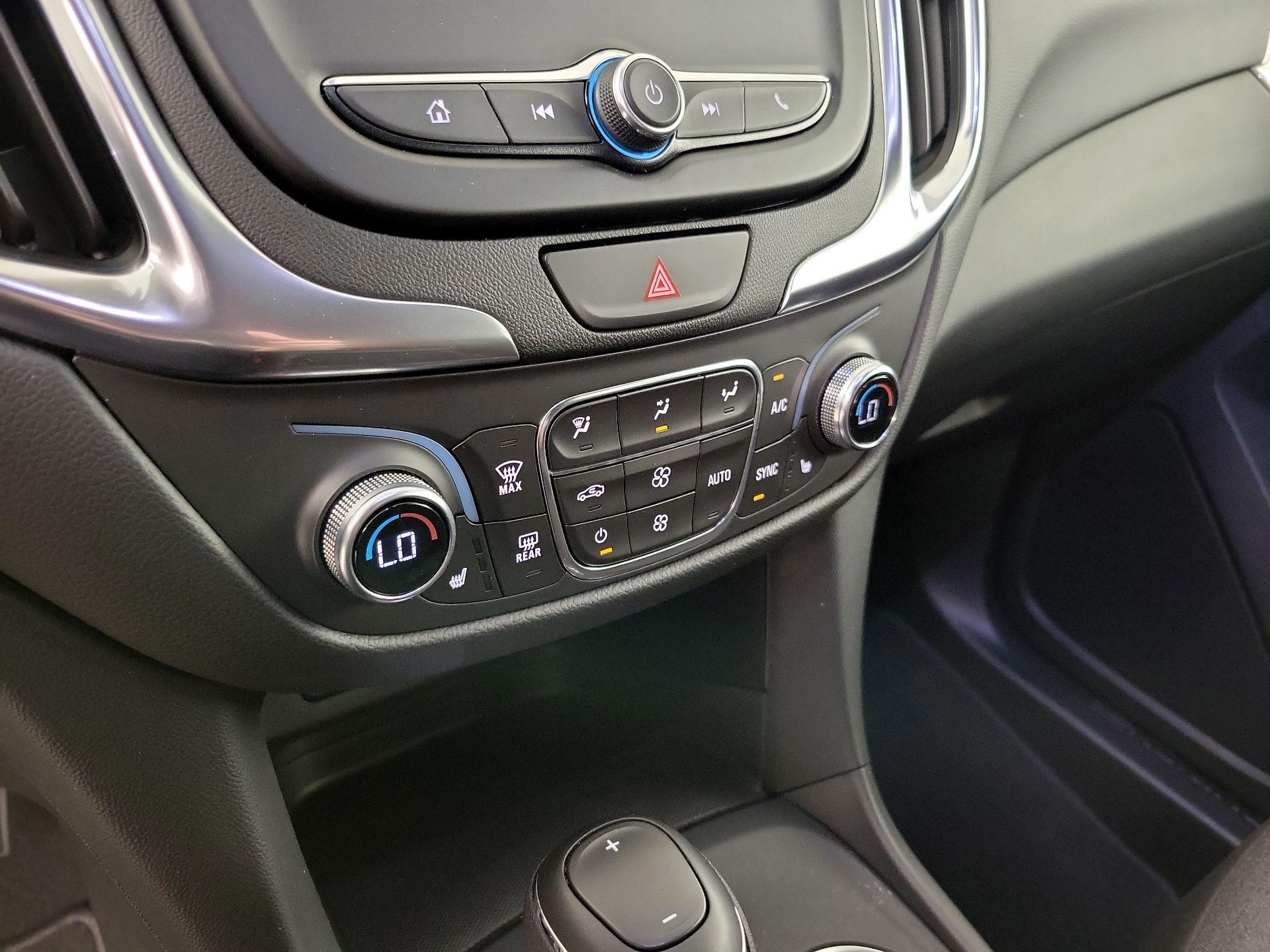 Thumbnail: 2021 Chevrolet Equinox - 14