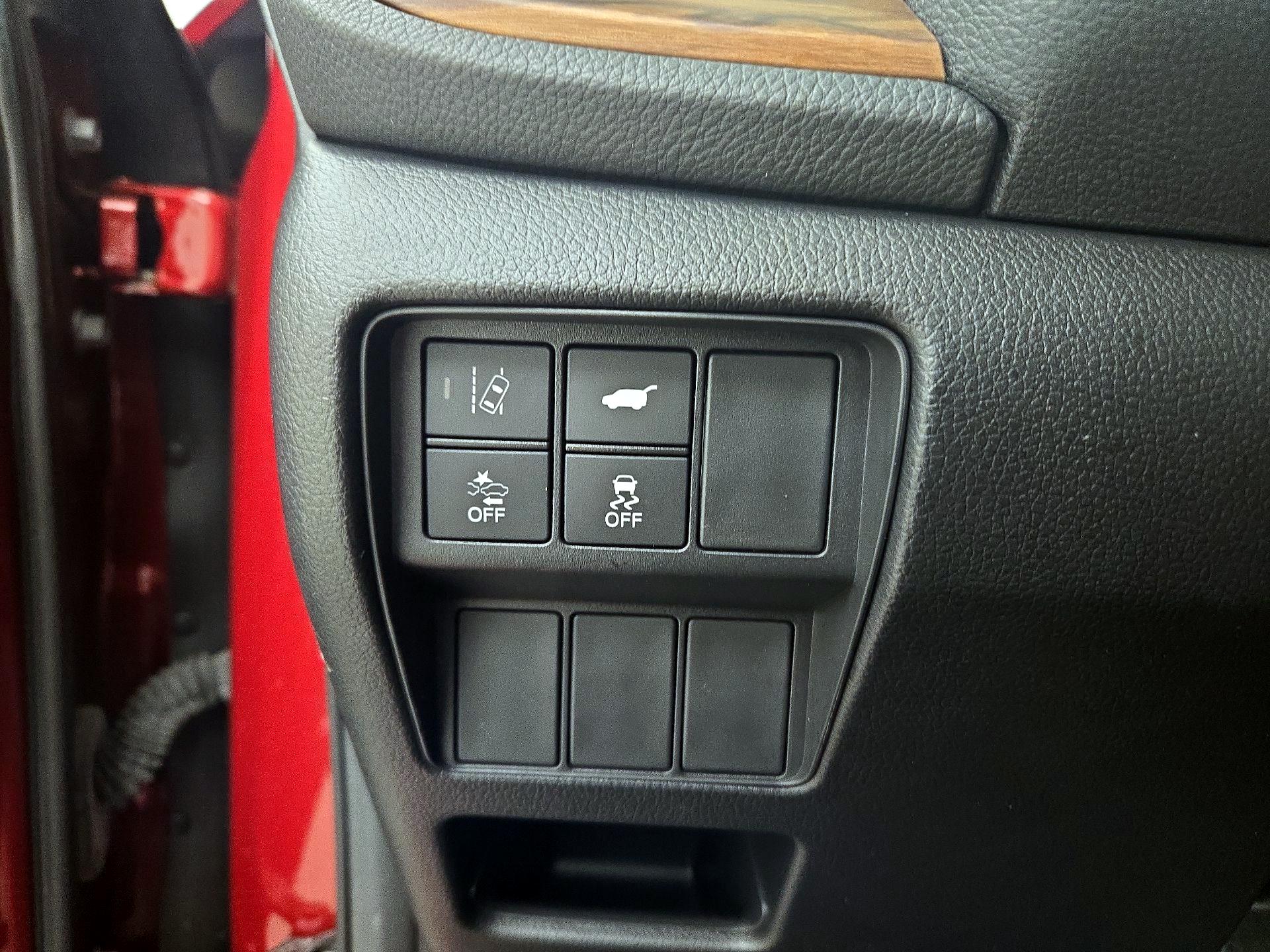 Thumbnail: 2017 Honda CR-V - 13
