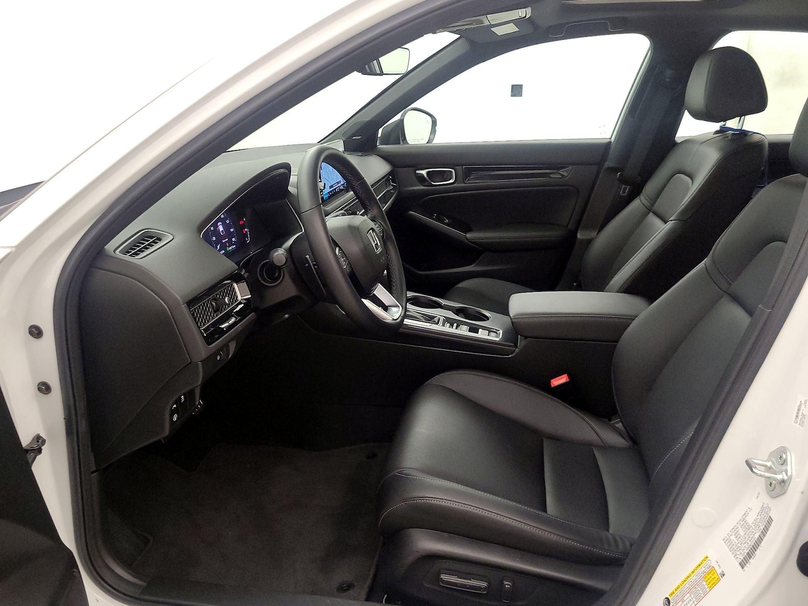2022 Honda Civic Hatchback Sport Touring - Photo 12