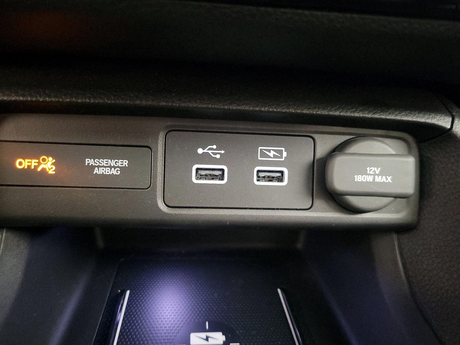 2022 Honda Civic Hatchback Sport Touring - Photo 20