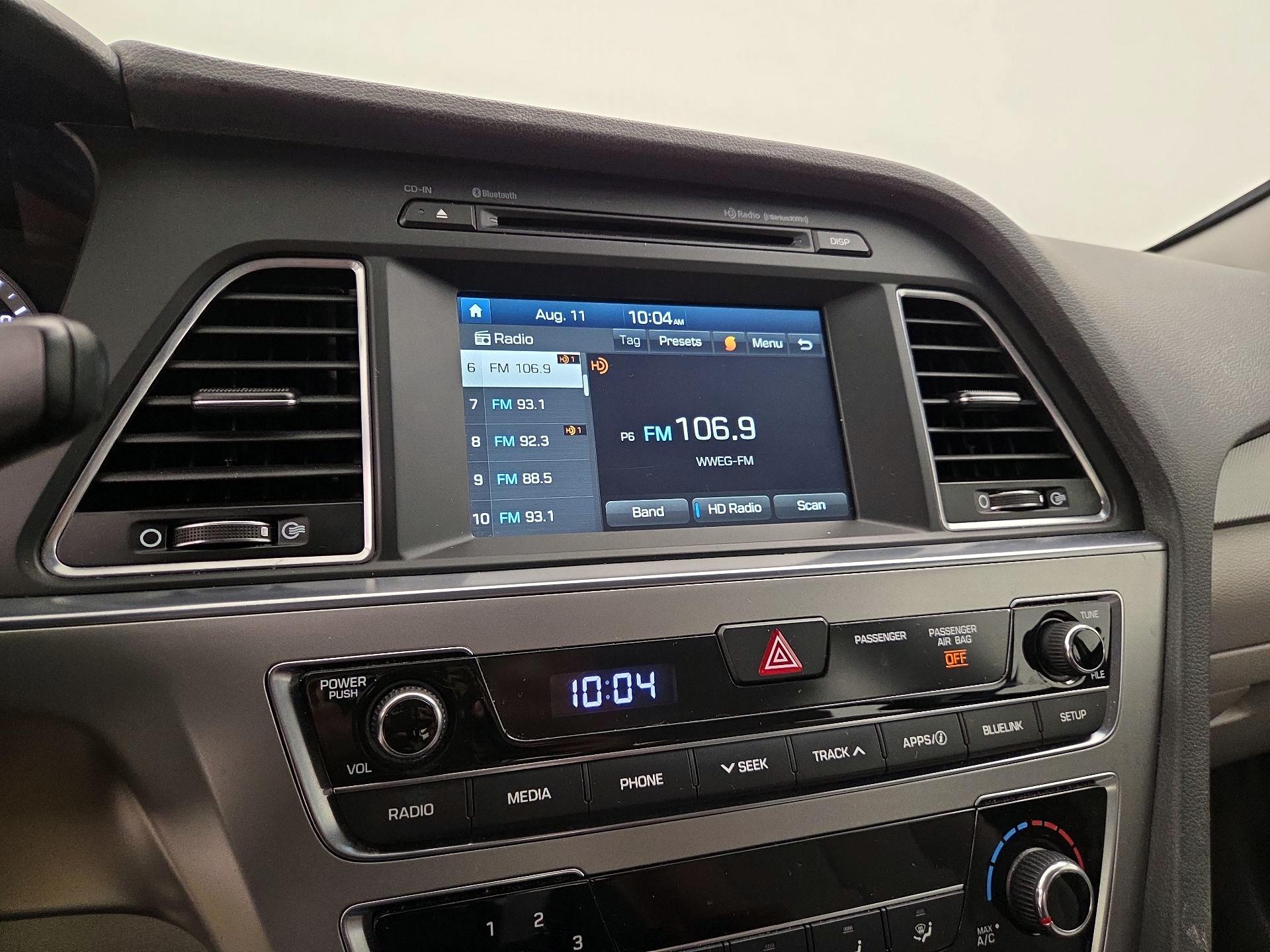Thumbnail: 2016 Hyundai Sonata - 15