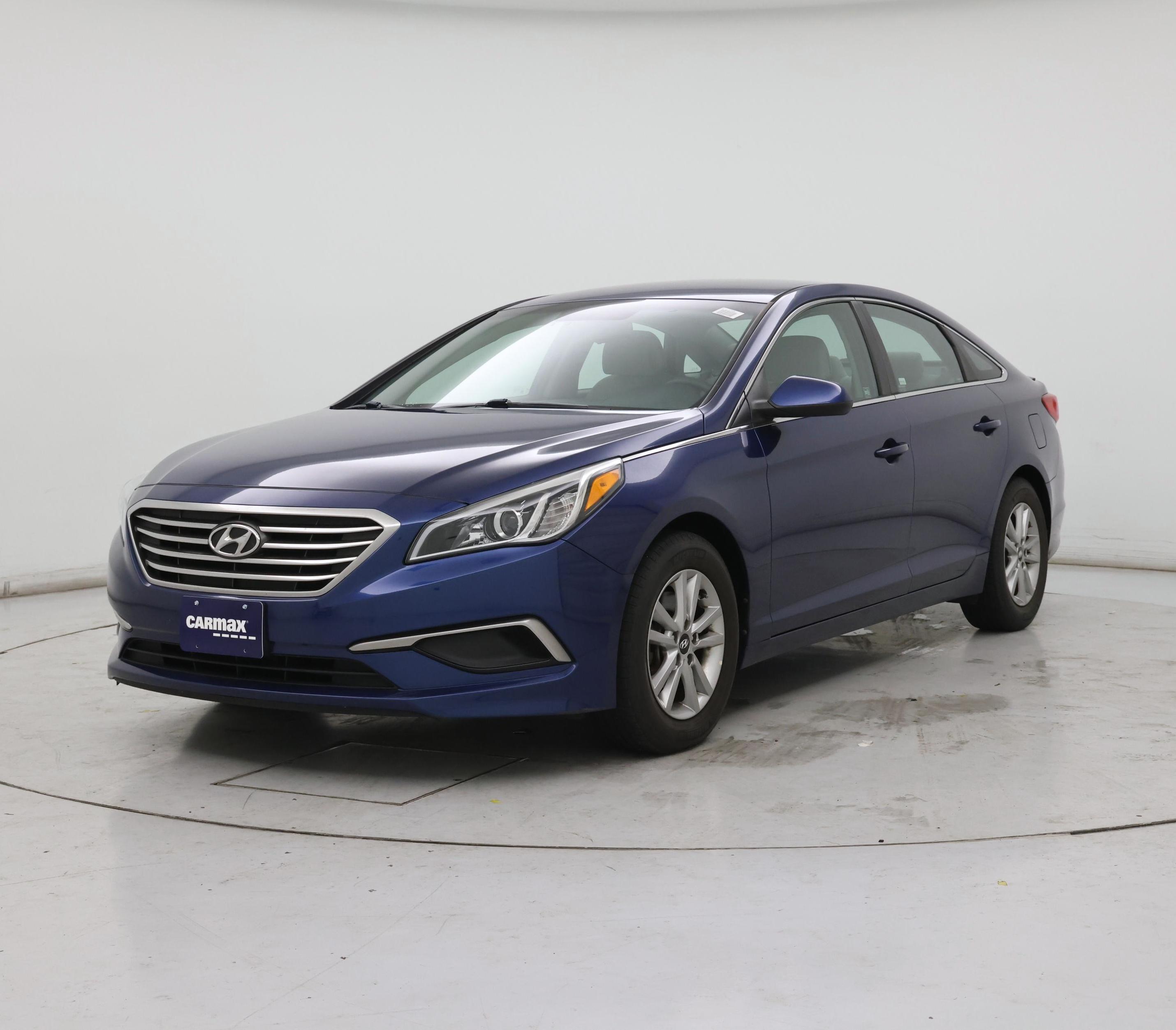 Thumbnail: 2016 Hyundai Sonata - 4