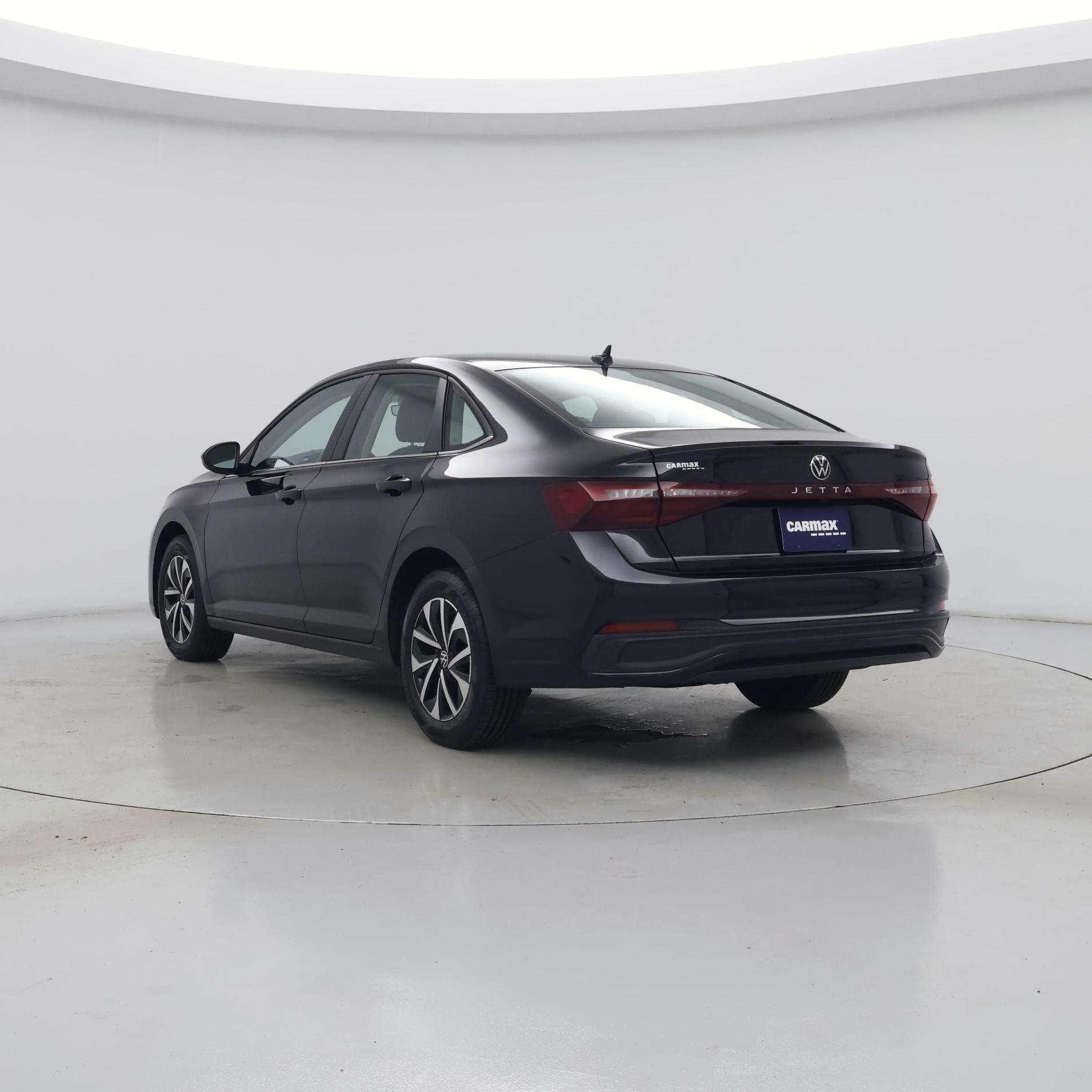 Thumbnail: 2025 Volkswagen Jetta - 2