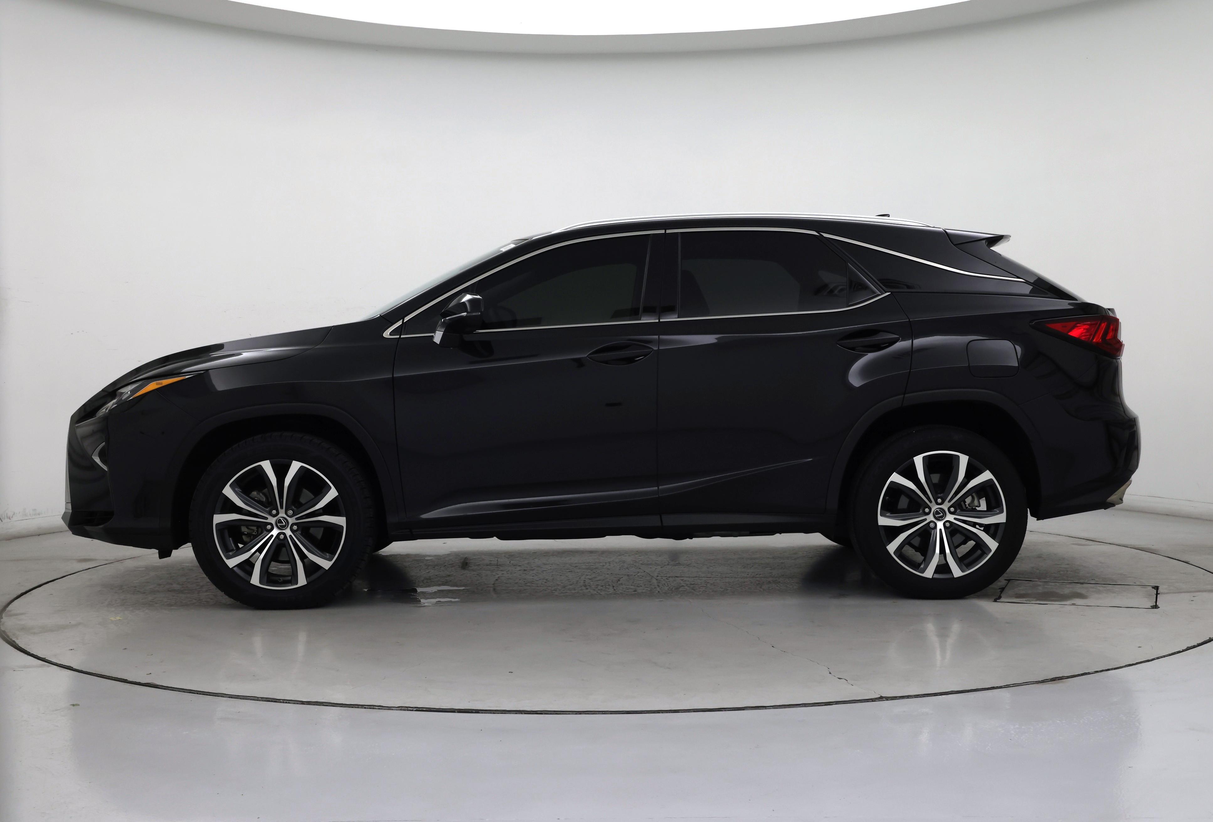 Thumbnail: 2019 Lexus RX - 3