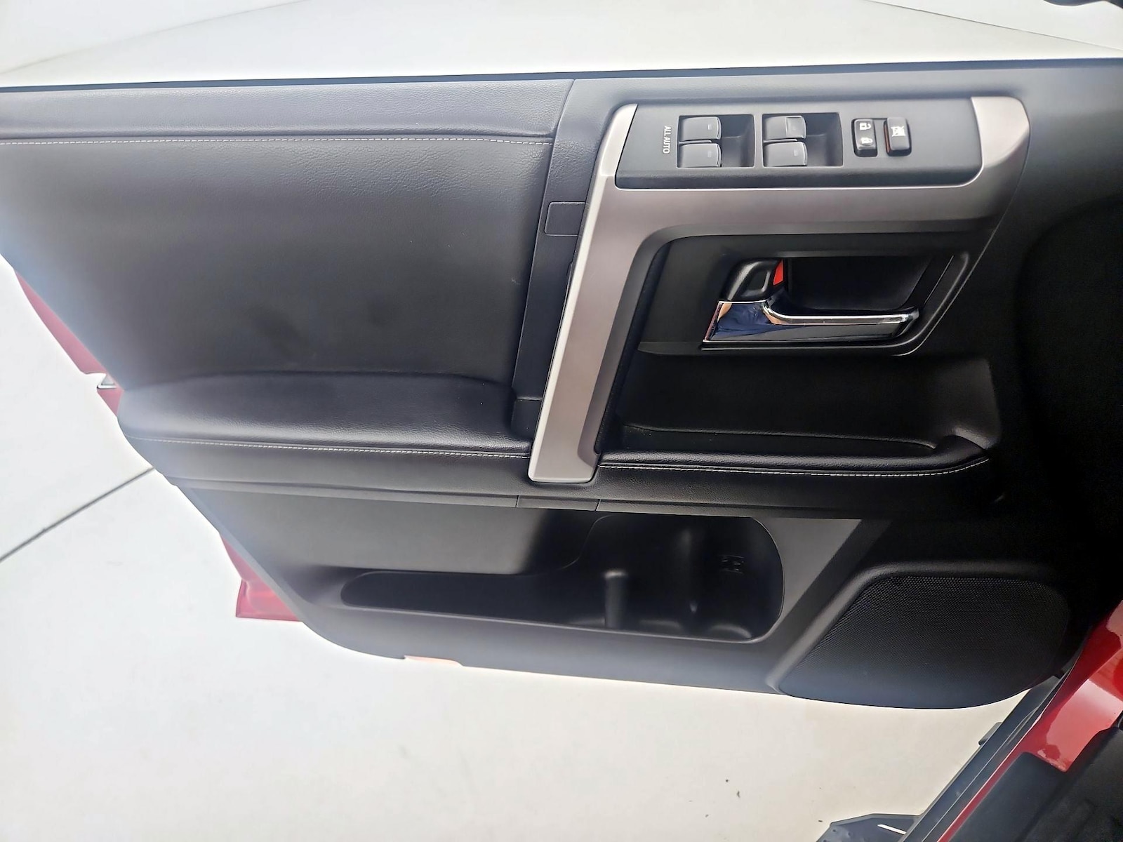 2022 Toyota 4Runner SR5 Premium - Photo 13