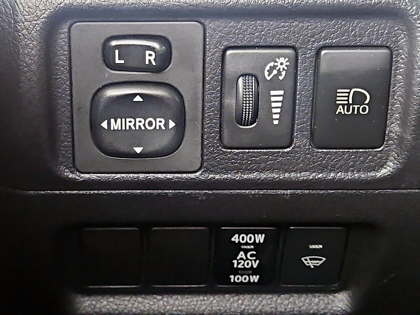 2022 Toyota 4Runner SR5 Premium - Photo 14