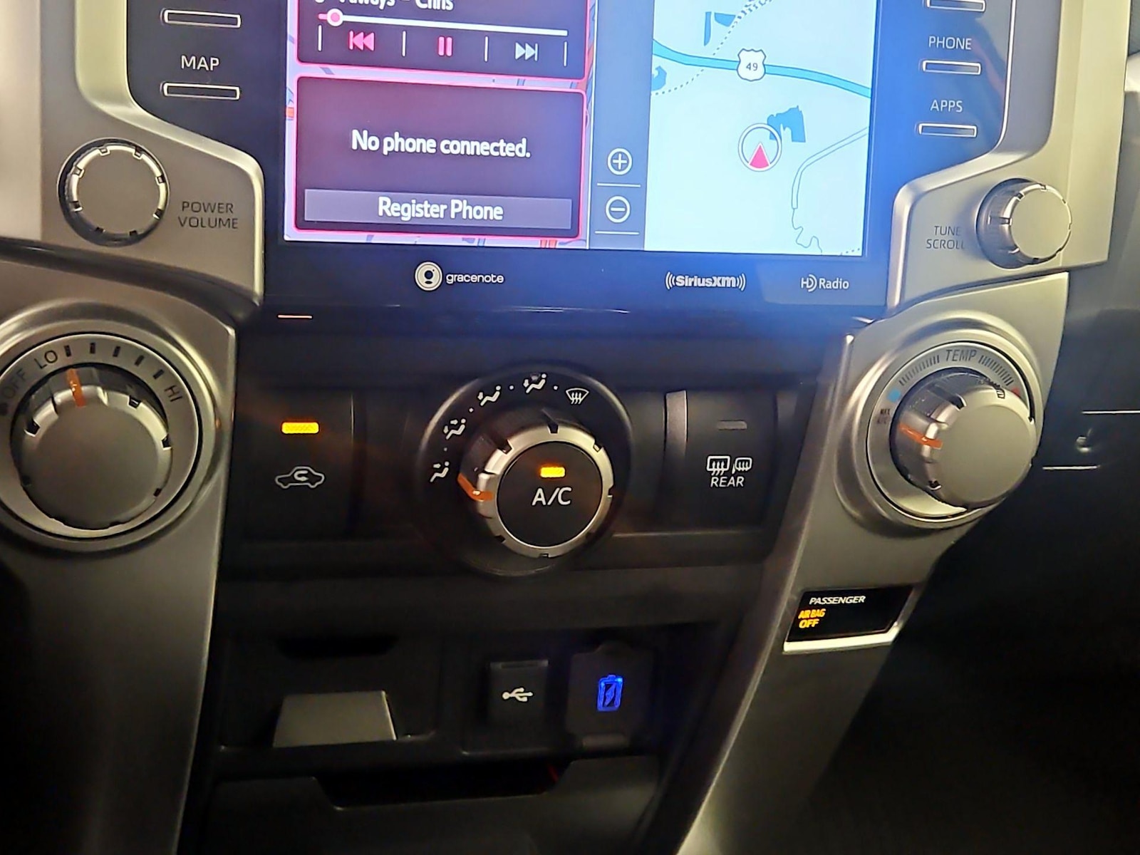 2022 Toyota 4Runner SR5 Premium - Photo 18
