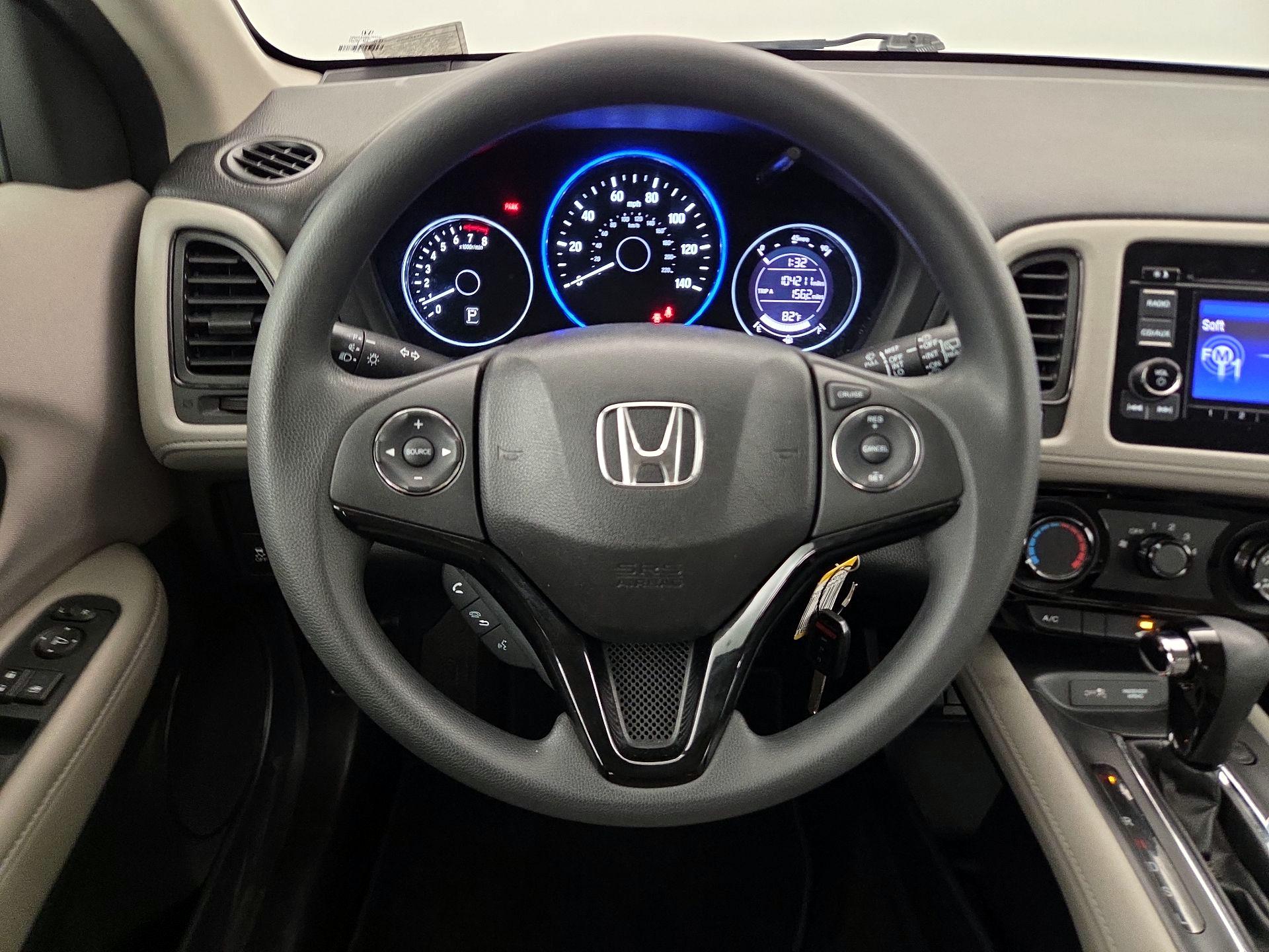 Thumbnail: 2017 Honda HR-V - 10