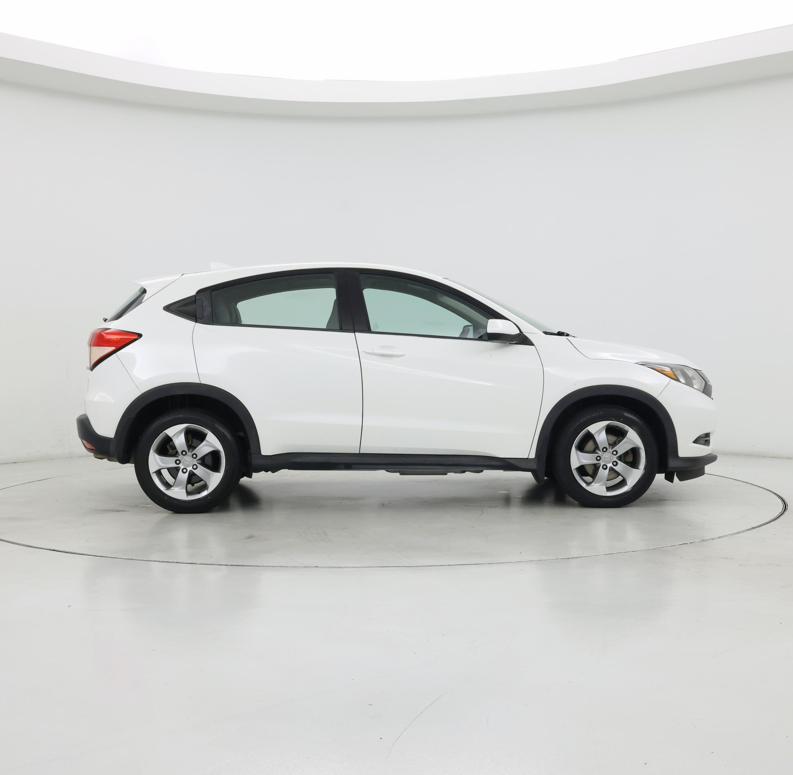 Thumbnail: 2017 Honda HR-V - 7