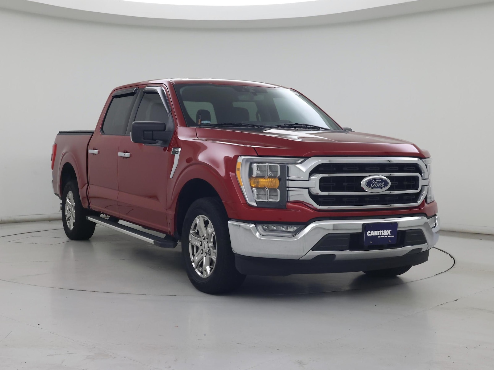 2022 Ford F-150 XLT - Photo 2