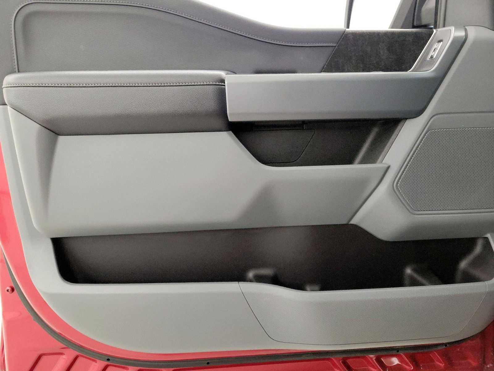 2022 Ford F-150 XLT - Photo 13