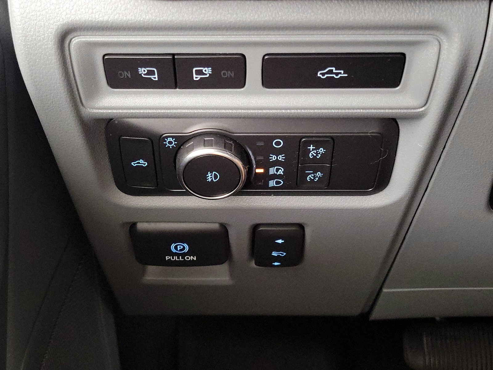 2022 Ford F-150 XLT - Photo 14