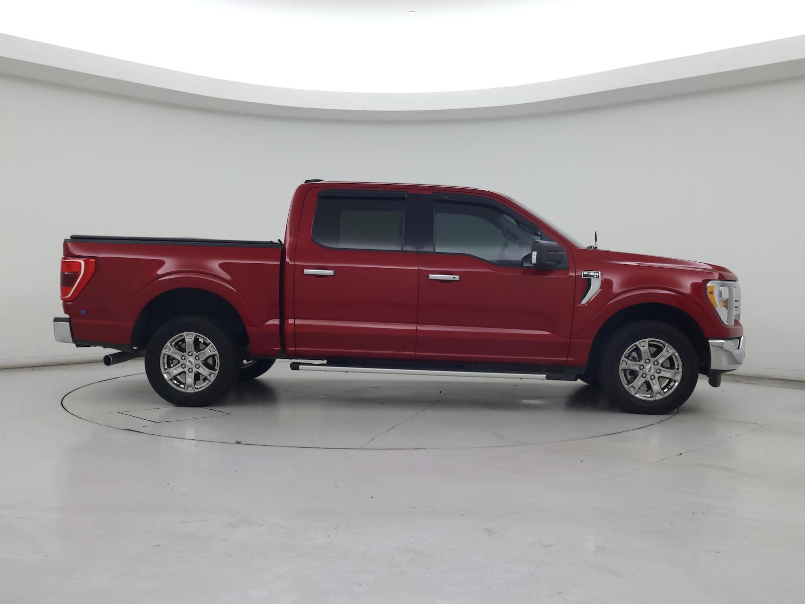 2022 Ford F-150 XLT - Photo 8
