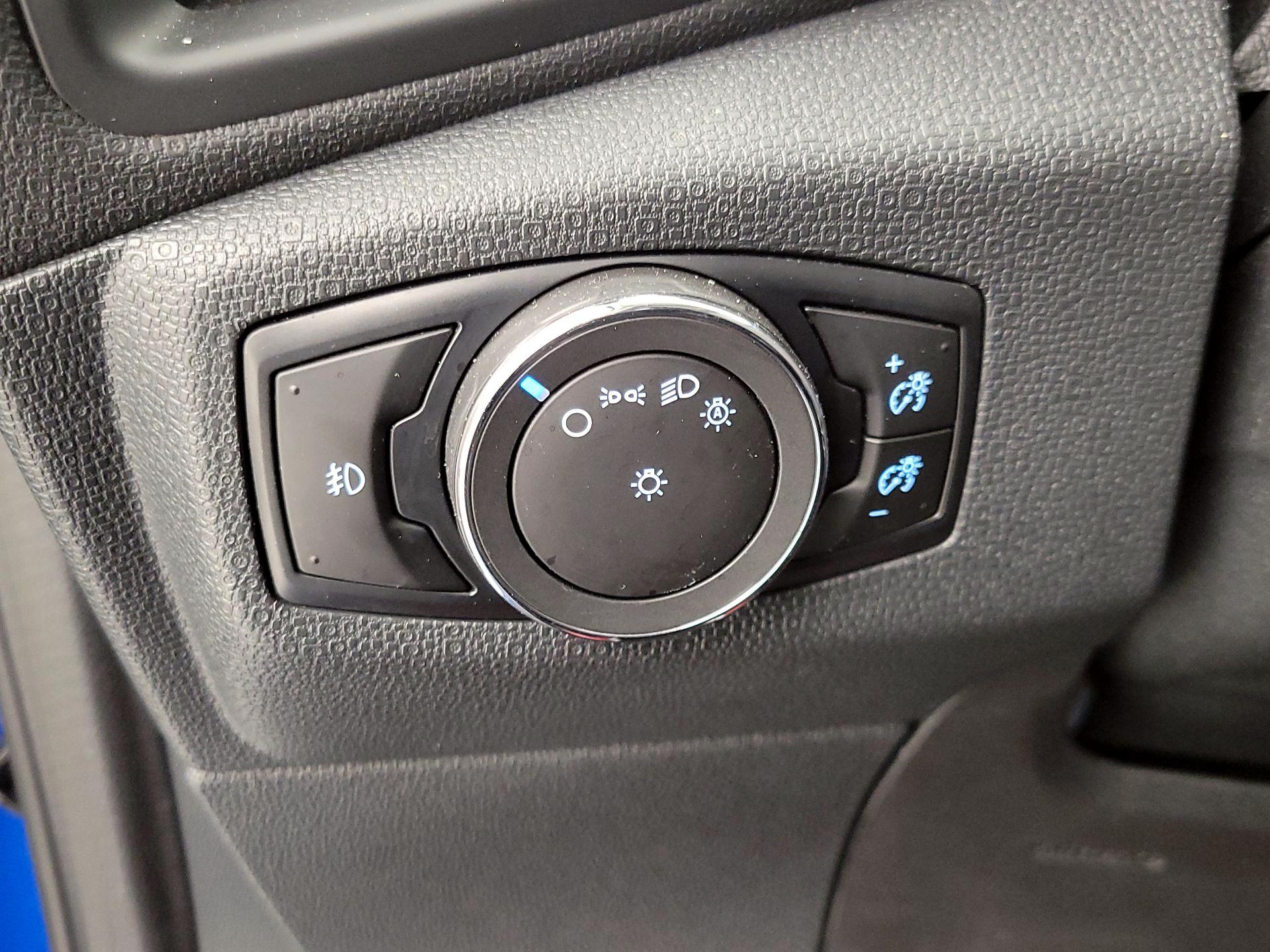 Thumbnail: 2021 Ford EcoSport - 13