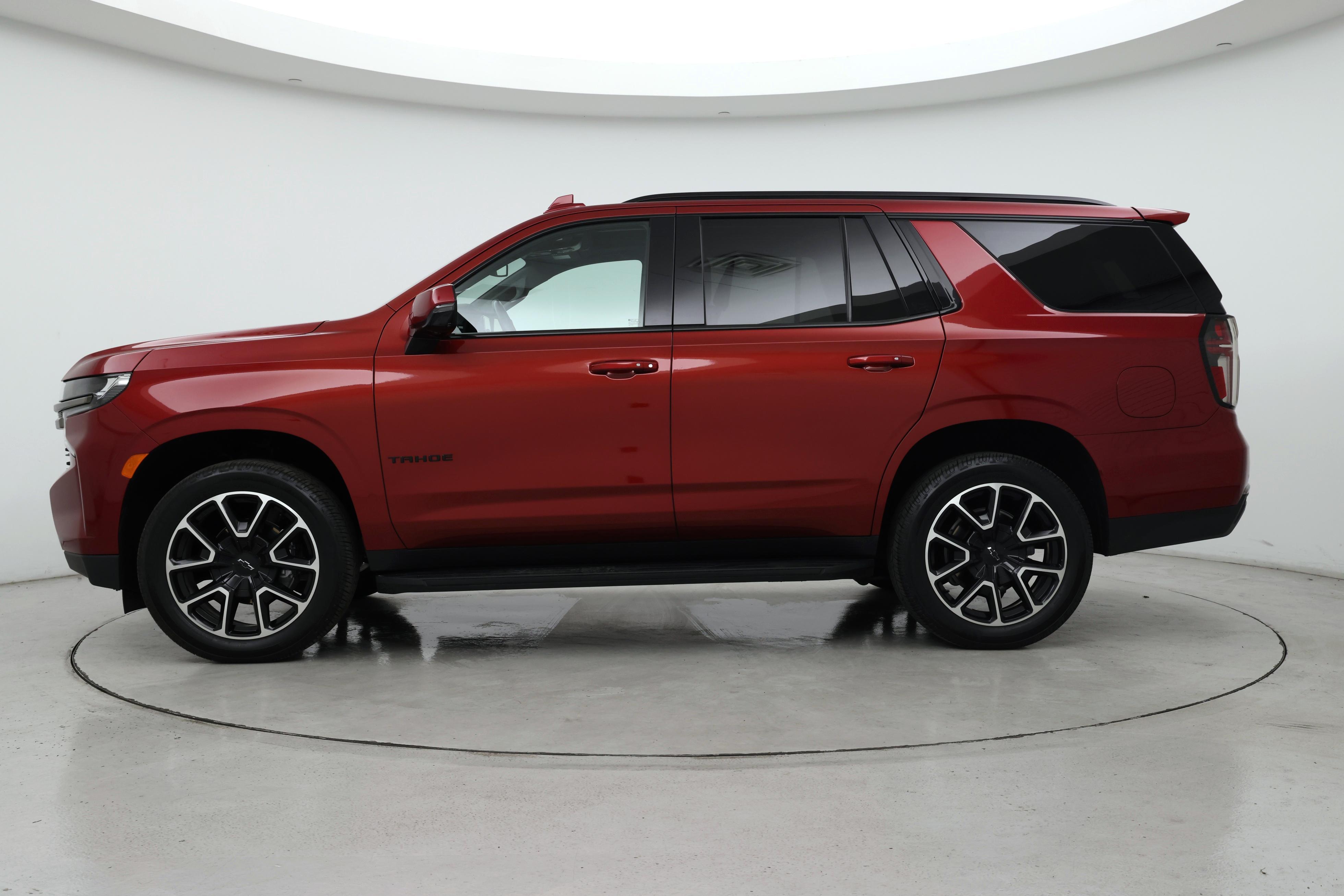 Thumbnail: 2021 Chevrolet Tahoe - 3